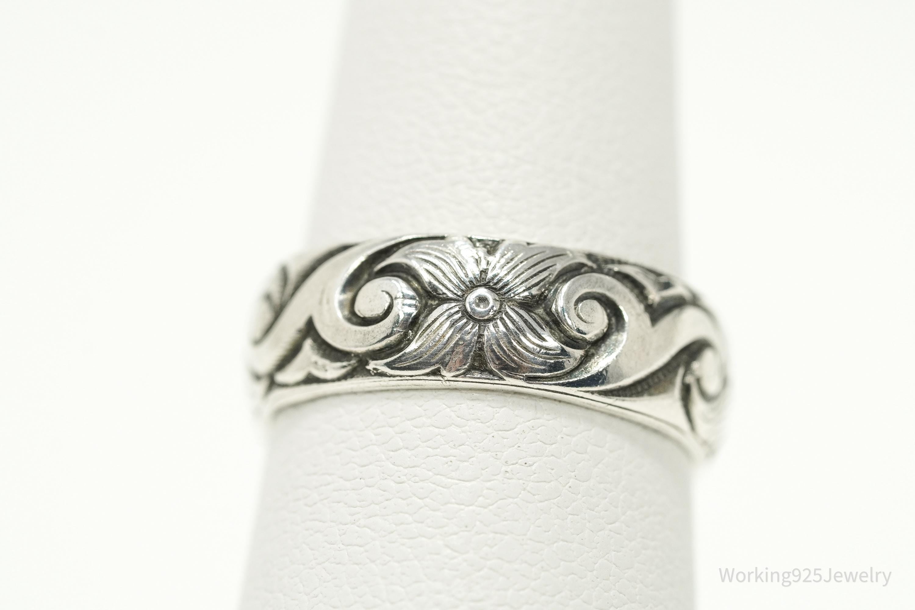 Antique Art Nouveau Floral Pattern Silver Band Ring - Size 6.25