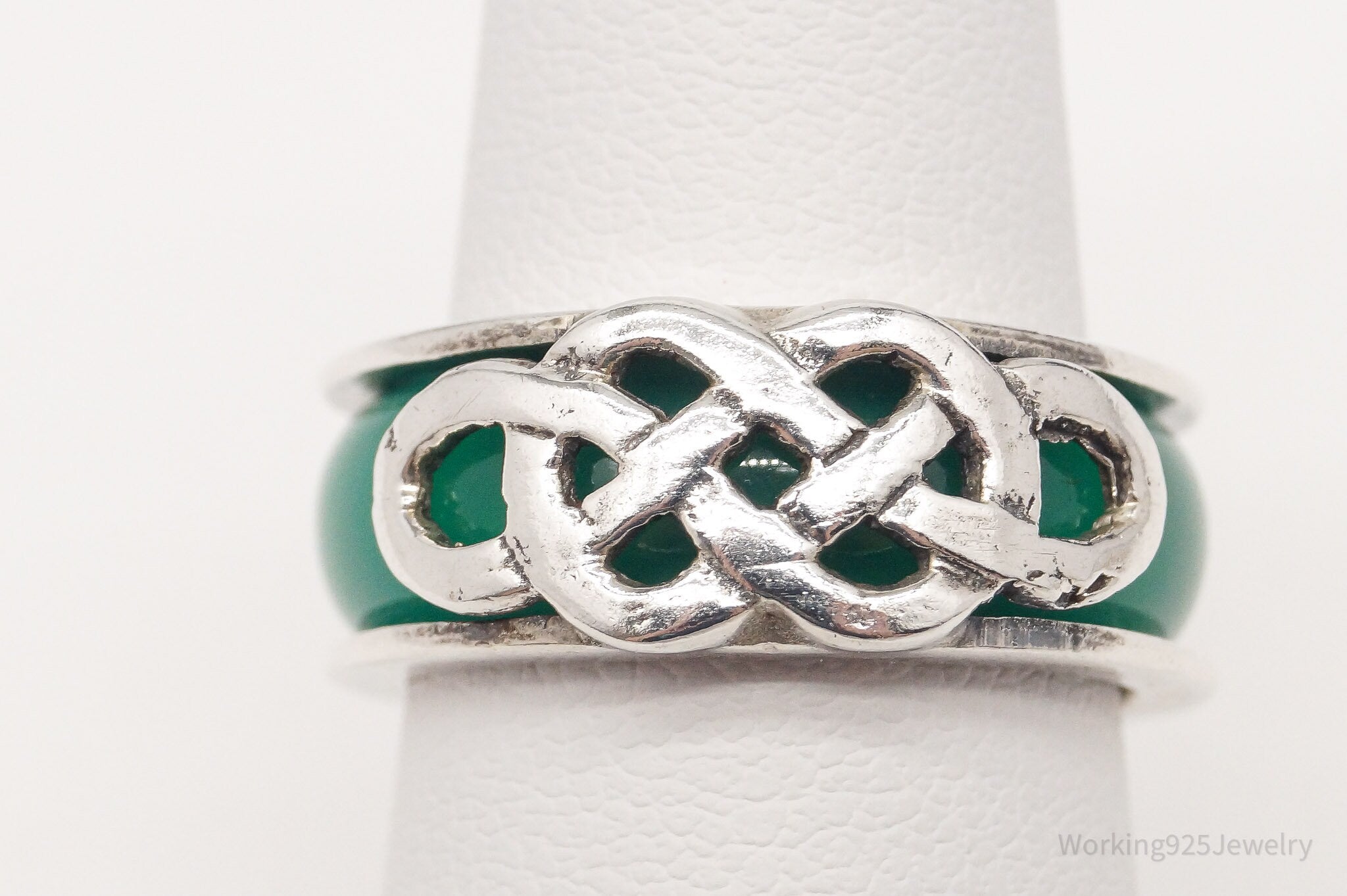 Vintage Green Stone Celtic Knot Sterling Silver Ring Size 6.75