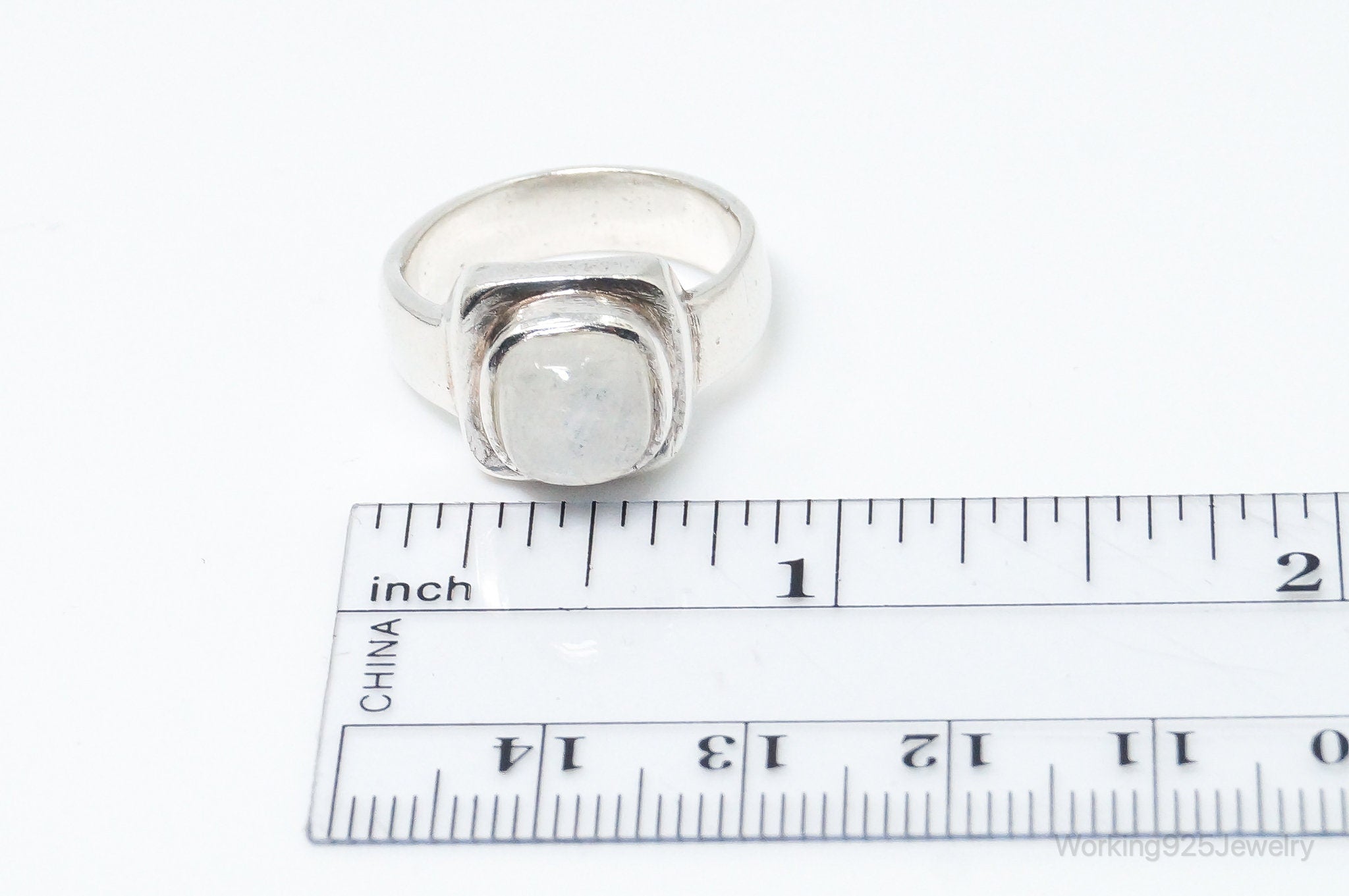 Vintage Moonstone Sterling Silver Ring - Size 7