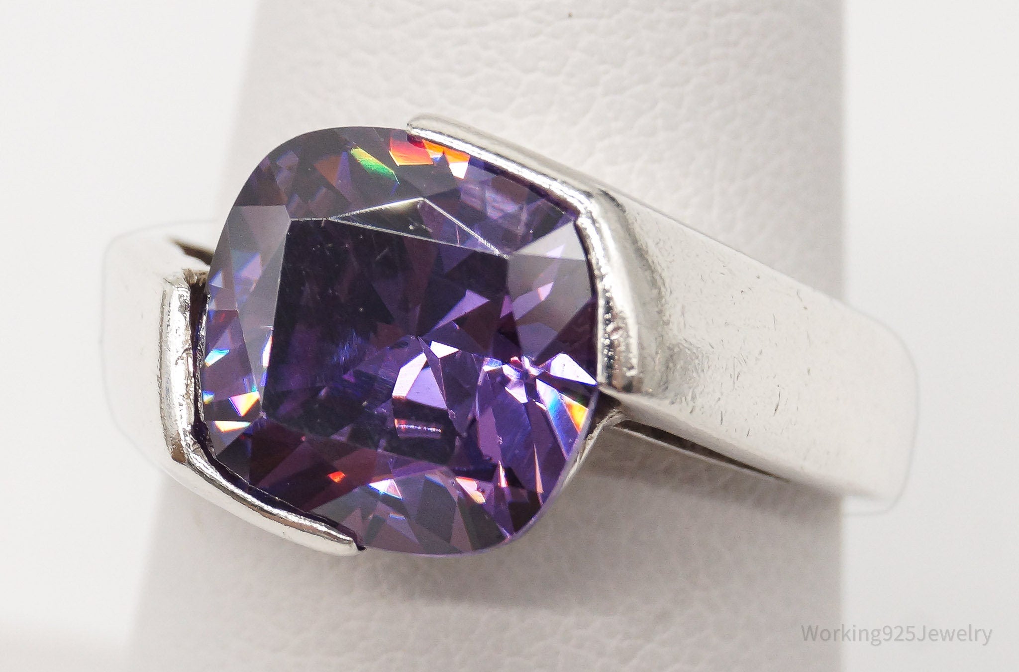 Vintage Purple Cubic Zirconia Sterling Silver Ring - Size 7.25