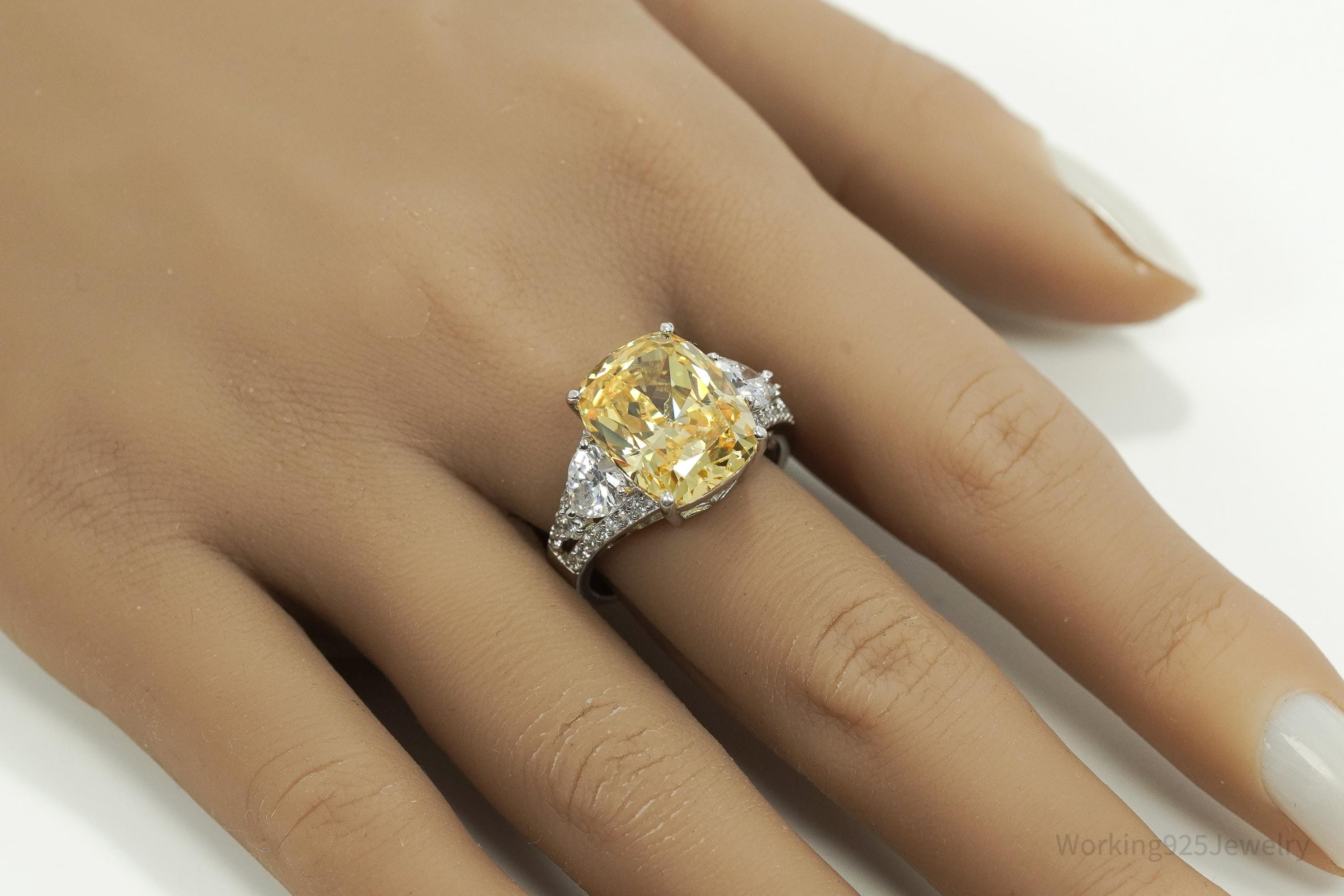 Vintage Large Yellow & White Cubic Zirconia Sterling Silver Ring - Size 10.25