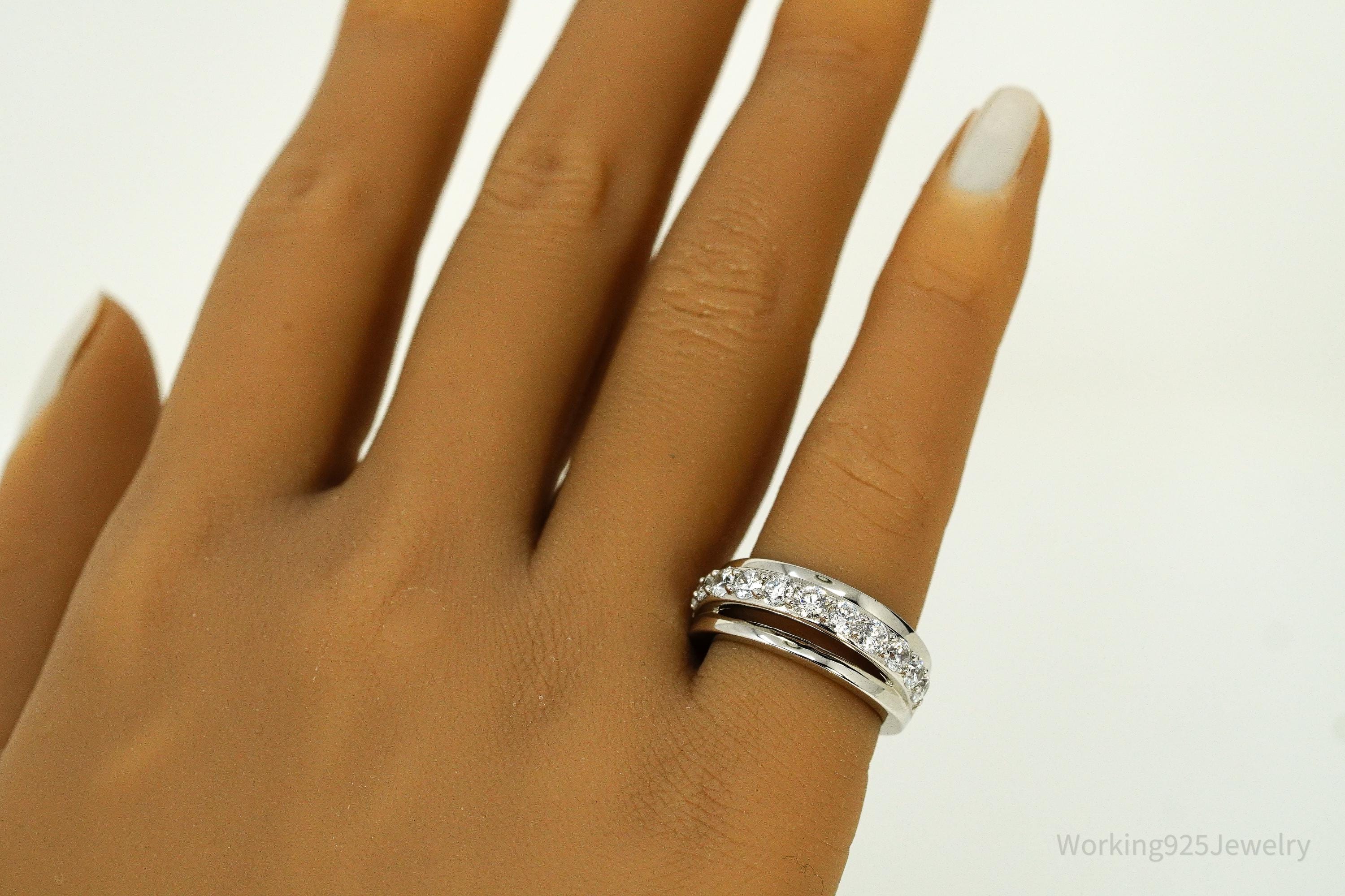 Vintage Cubic Zirconia Sterling Silver Band Ring - Size 6.25