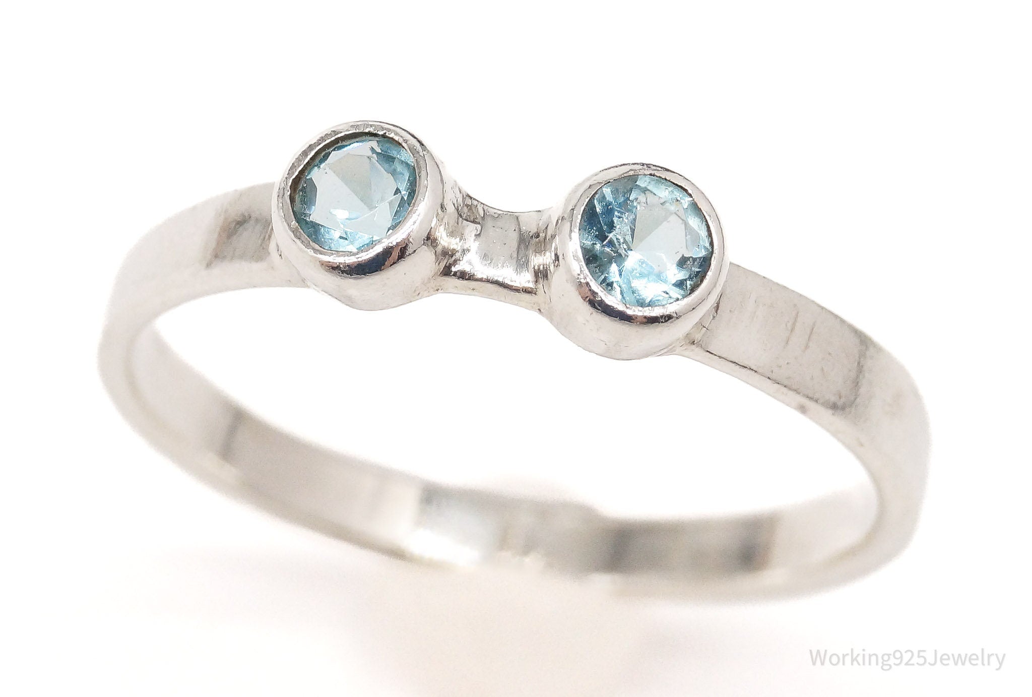 Vintage Blue Topaz Sterling Silver Ring - Size 8