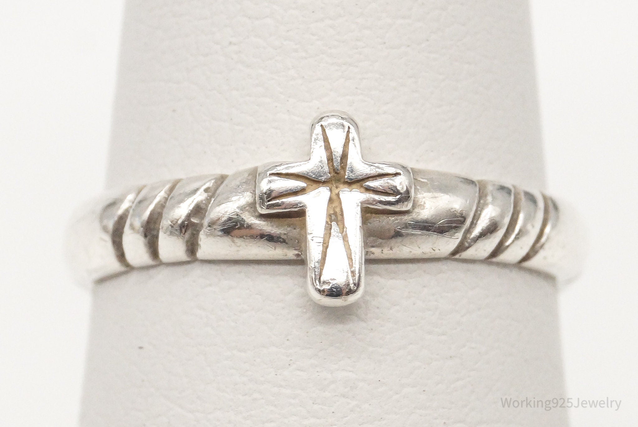 Vintage WJ Cross Sterling Silver Ring - Size 5