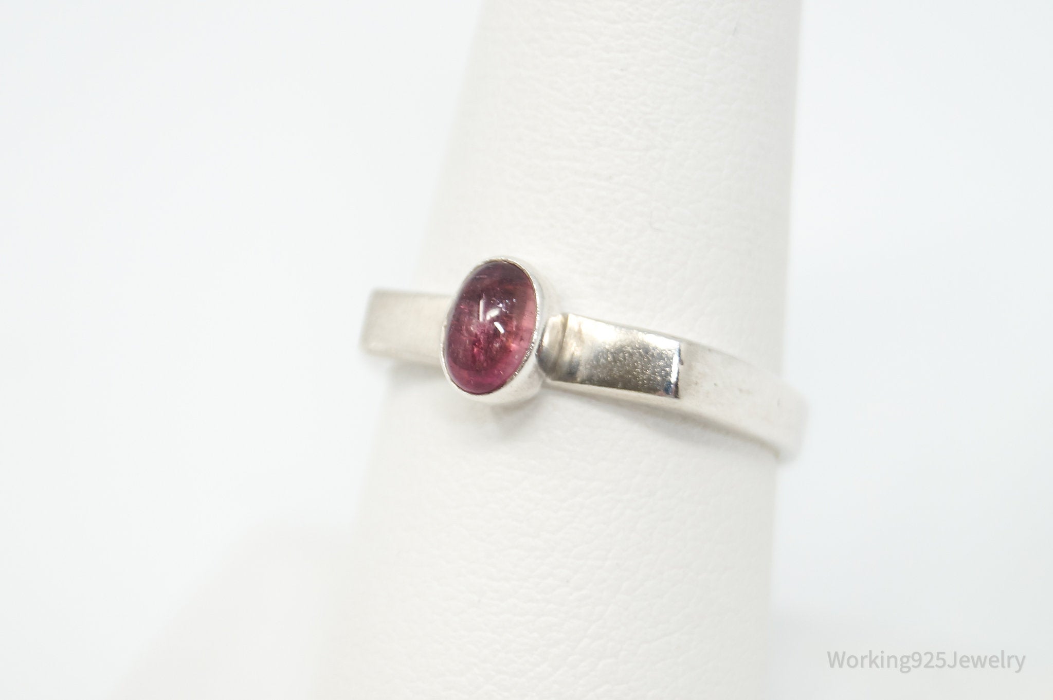 Vintage Modernist Style Garnet Sterling Silver Ring - Size 8