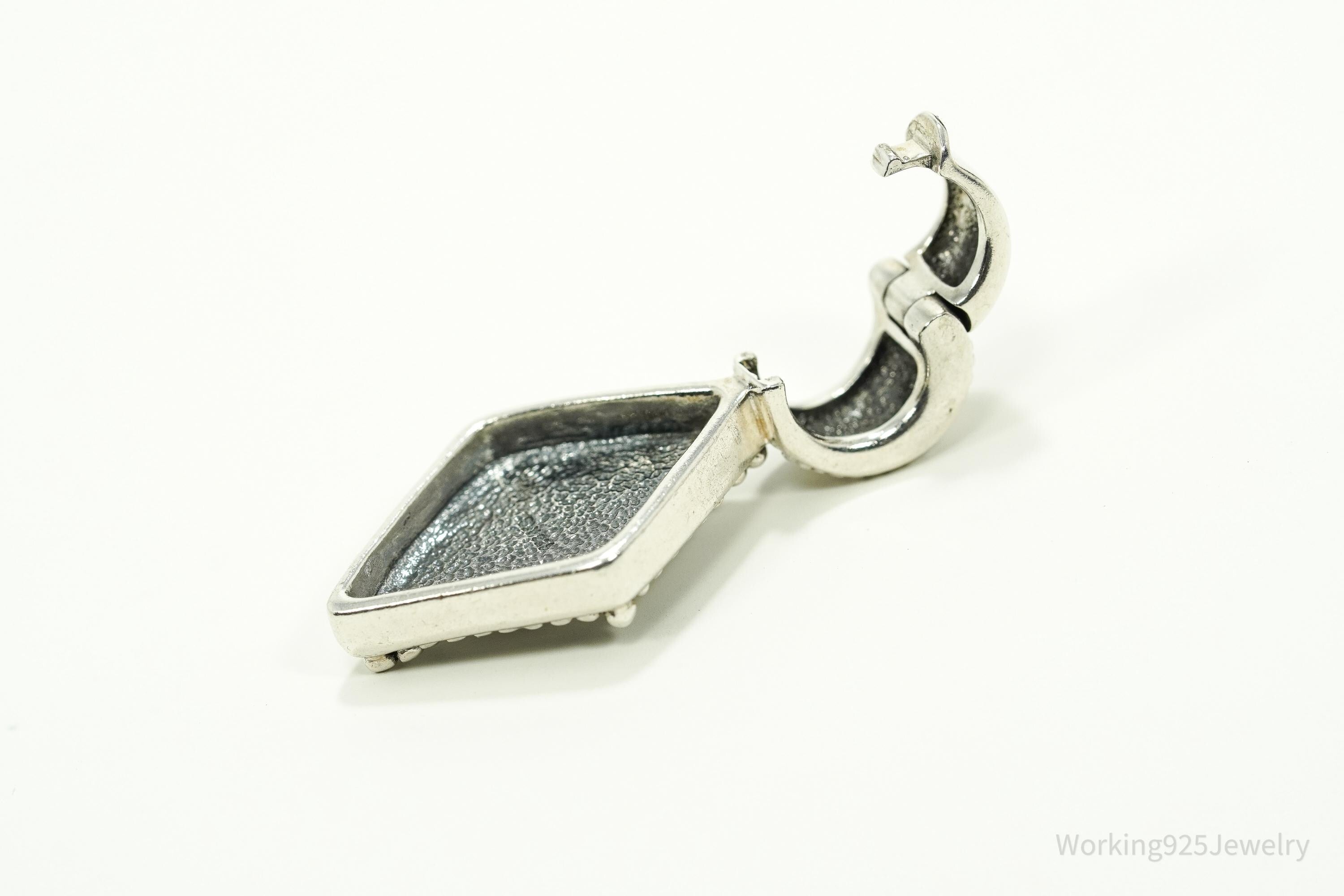 Vintage Sadye L Vassil SLV Filigree Ornate Sterling Silver Pendant 1.5"