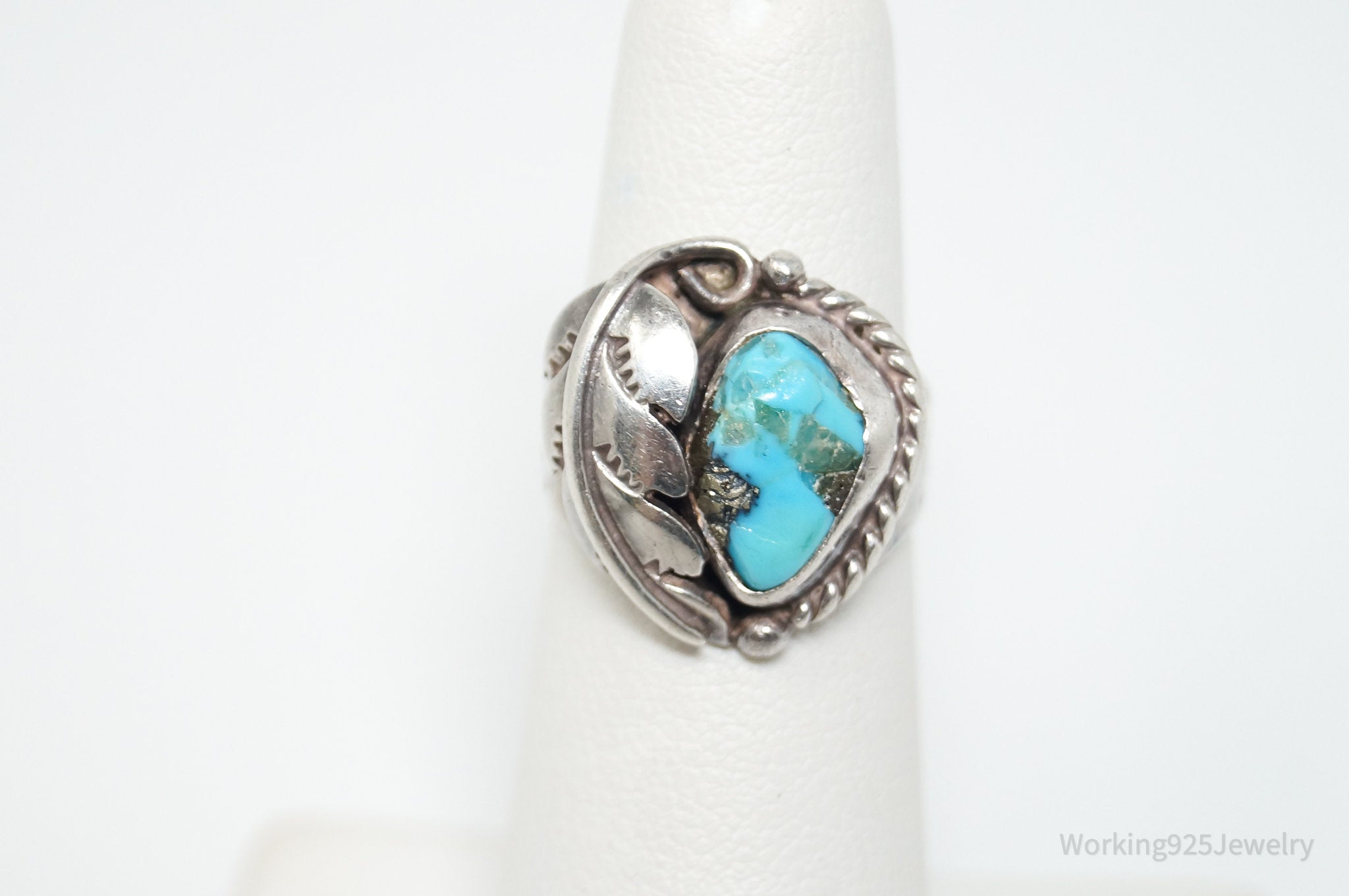 Vtg Handmade Native American Turquoise Sterling Silver Ring - Sz 4.75