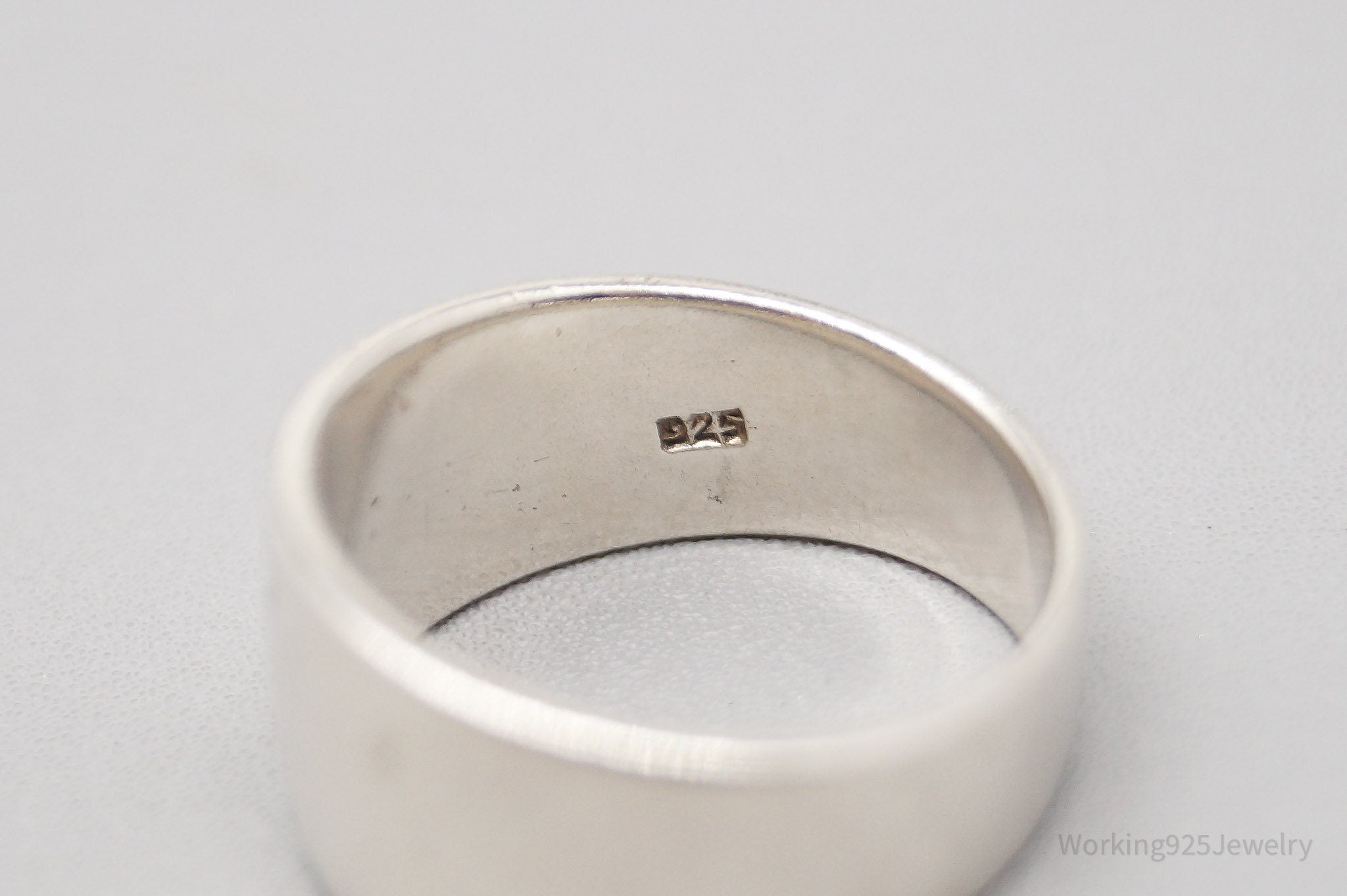 Vintage Letter Symbol Sterling Silver Band Ring - Size 7.5