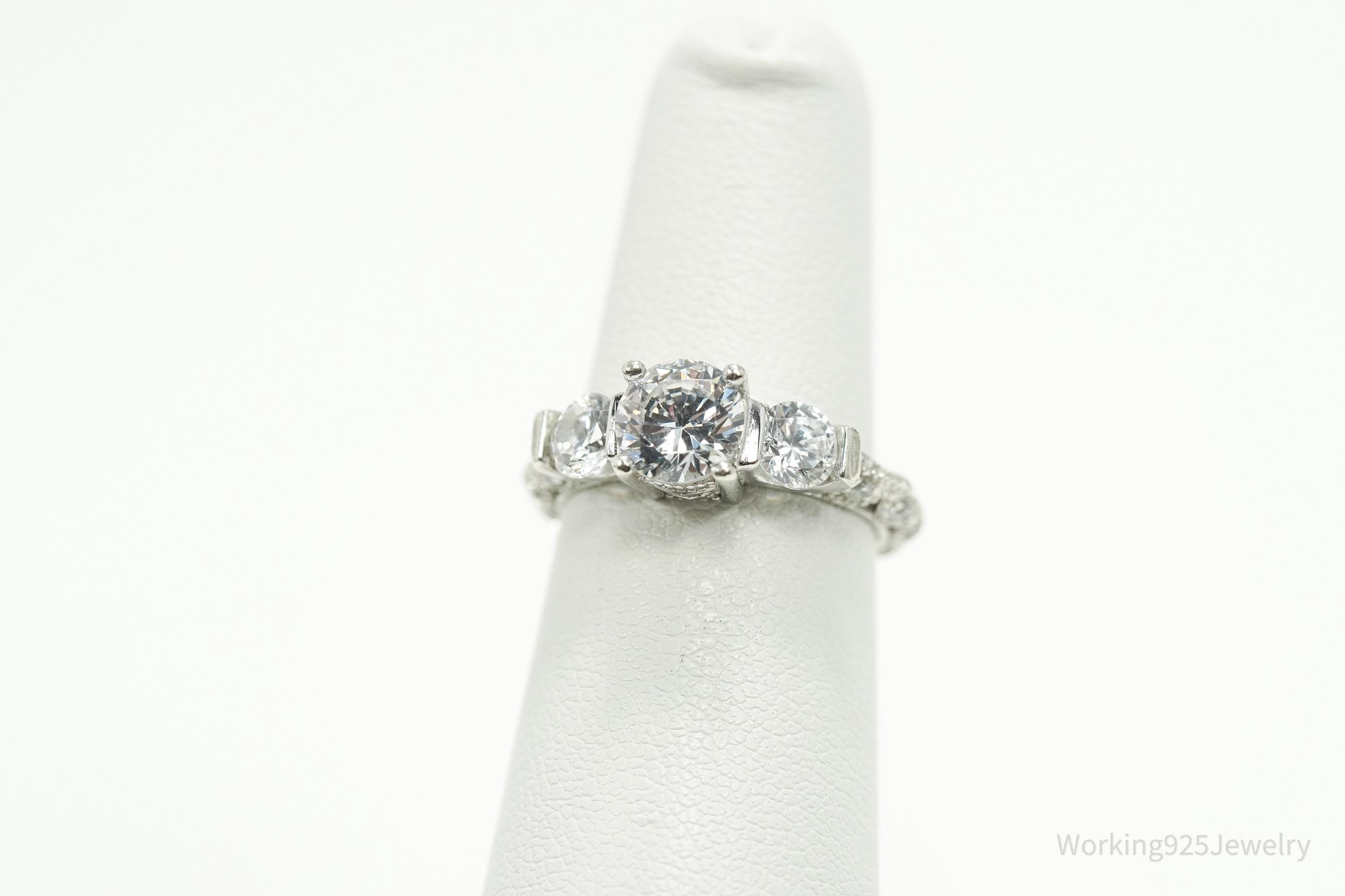 Vintage Cubic Zirconia Sterling Silver Ring - Size 4.75