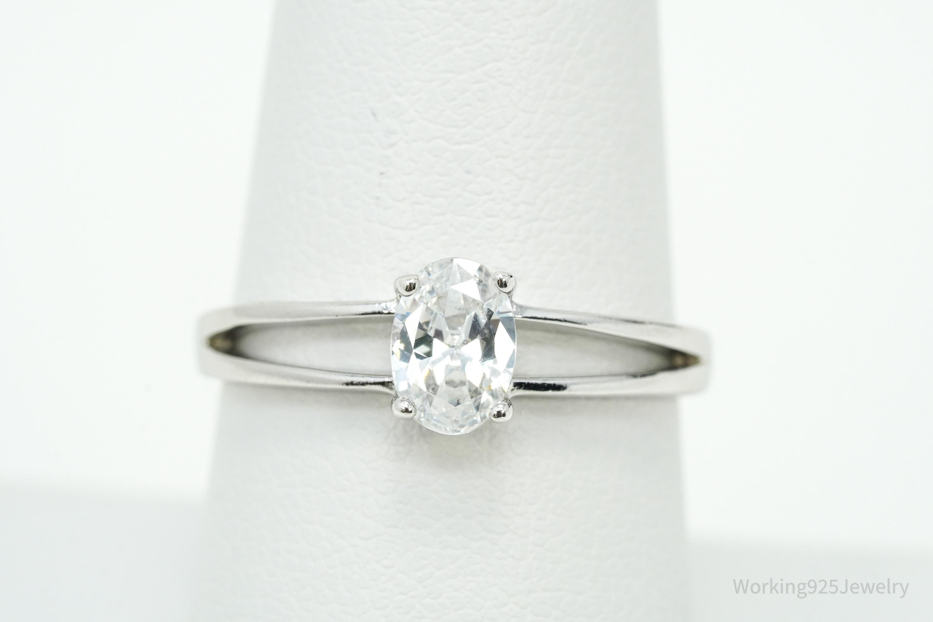 Vintage Cubic Zirconia Sterling Silver Ring - Size 8