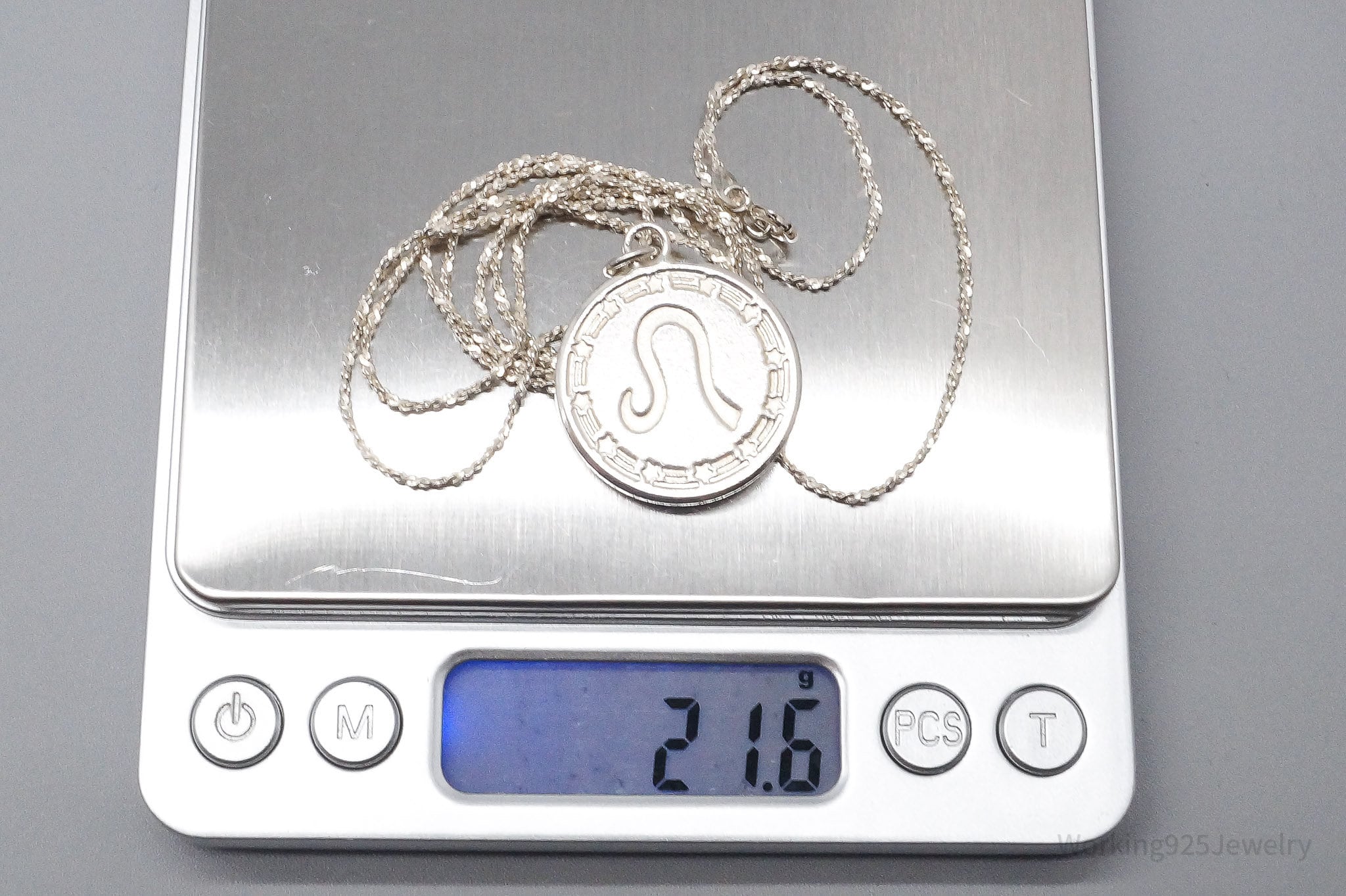 Vintage Leo Sign .999 Fine Silver Pendant Sterling Silver Chain Necklace 30"