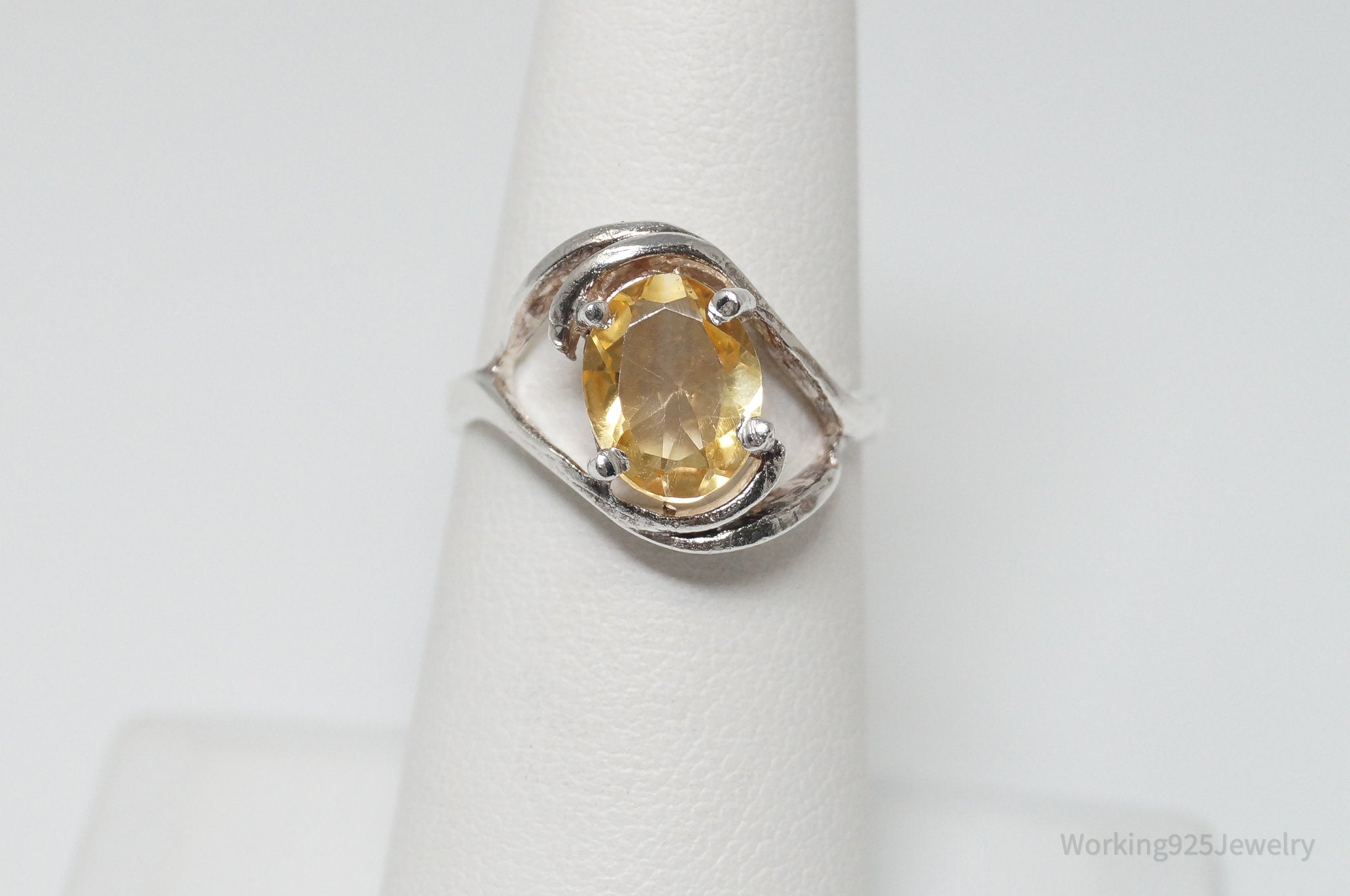 Vintage Oval Citrine Sterling Silver Ring - Size 6