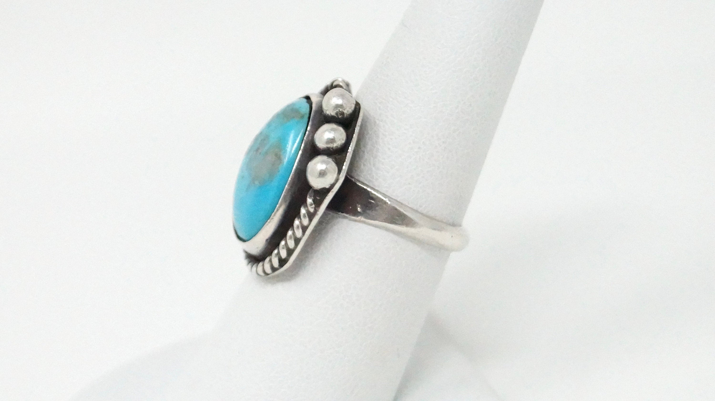 Vintage Native Turquoise Sterling Silver Rope Detail Ring - Size 7 1/4