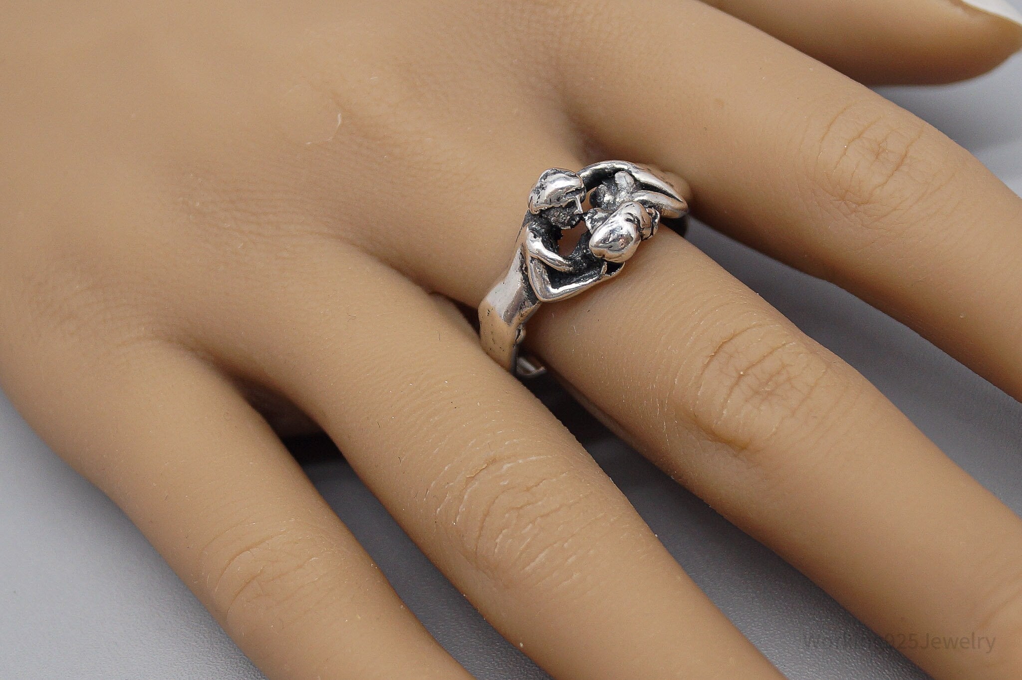 Vintage Kissing Couple Lovers Sex Sterling Silver Ring - Size 12.5