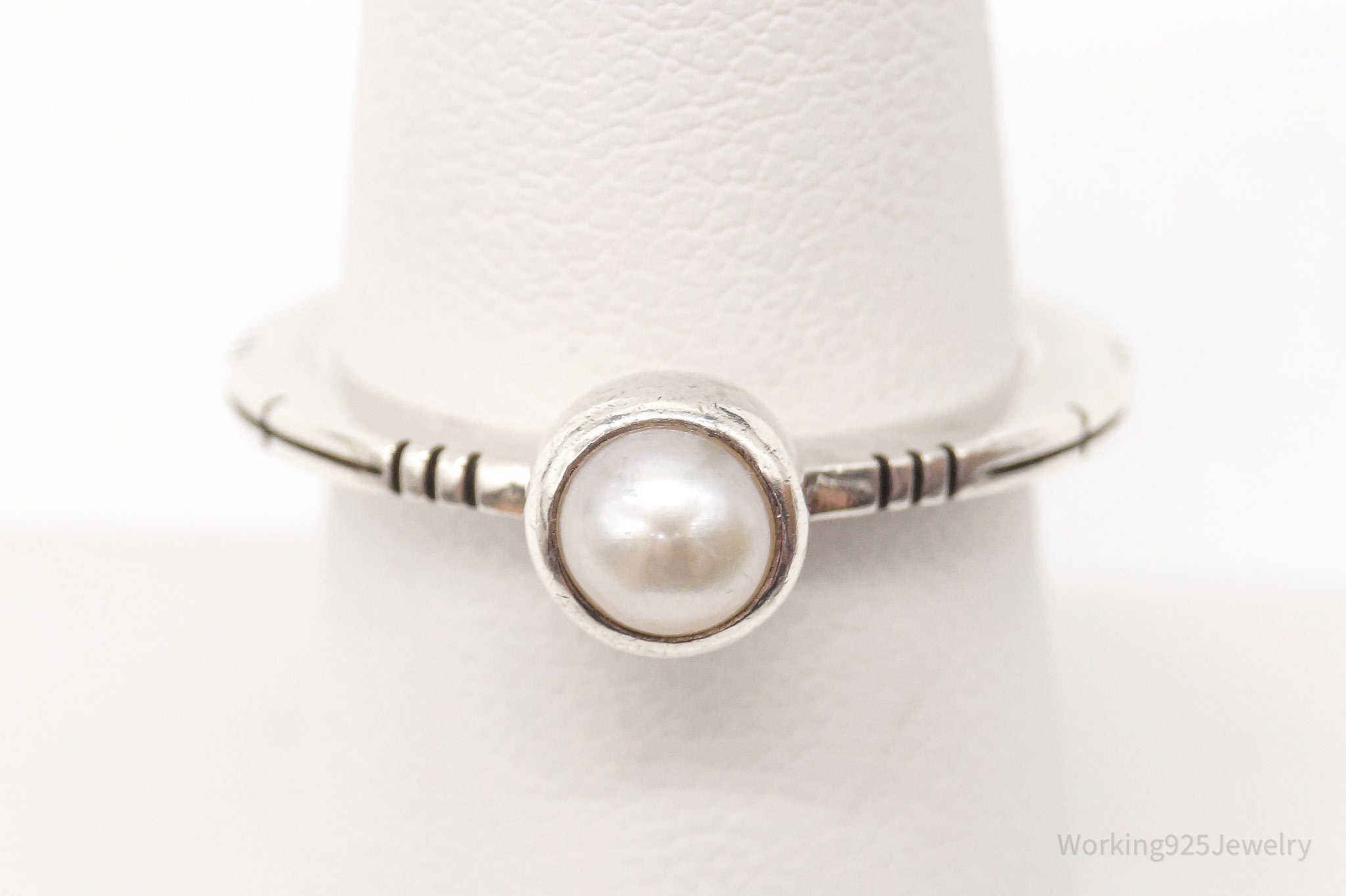 Vintage Pearl Silver Ring - Size 6.75