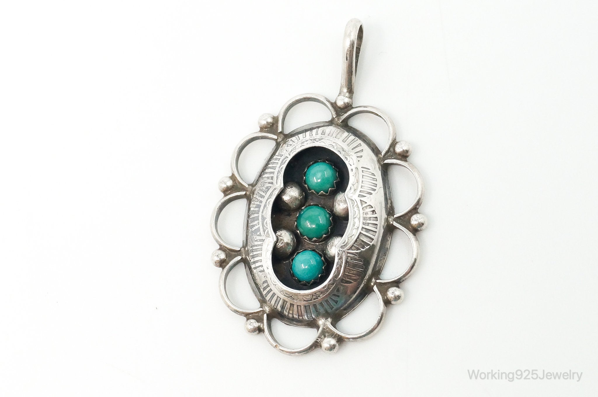 Vintage Native American Unsigned Turquoise Sterling Silver Pendant