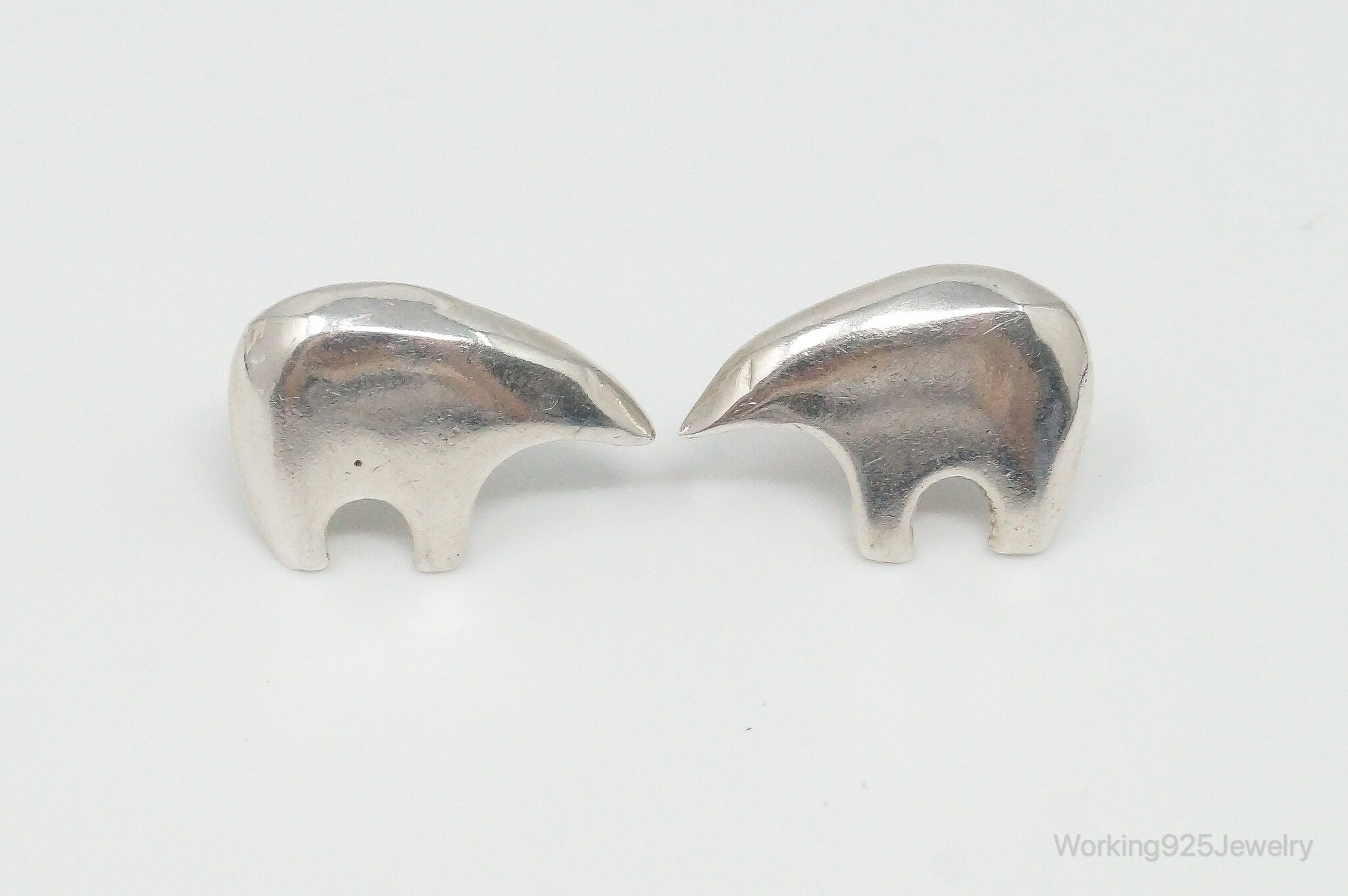 Vintage Native American Unsigned Bear Sterling Silver Earrings