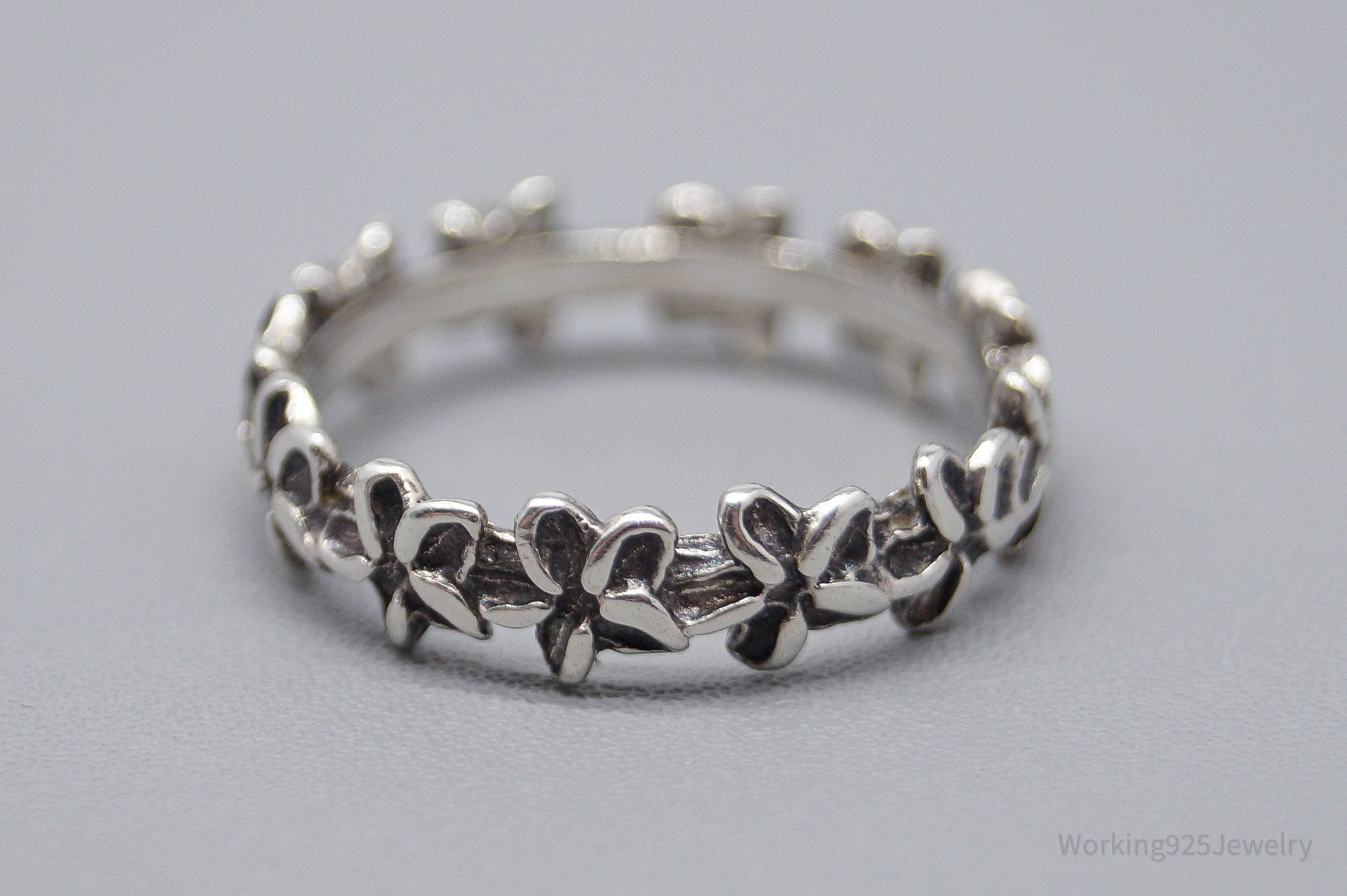 Vintage Flowers Pattern Sterling Silver Band Ring Size 6.75