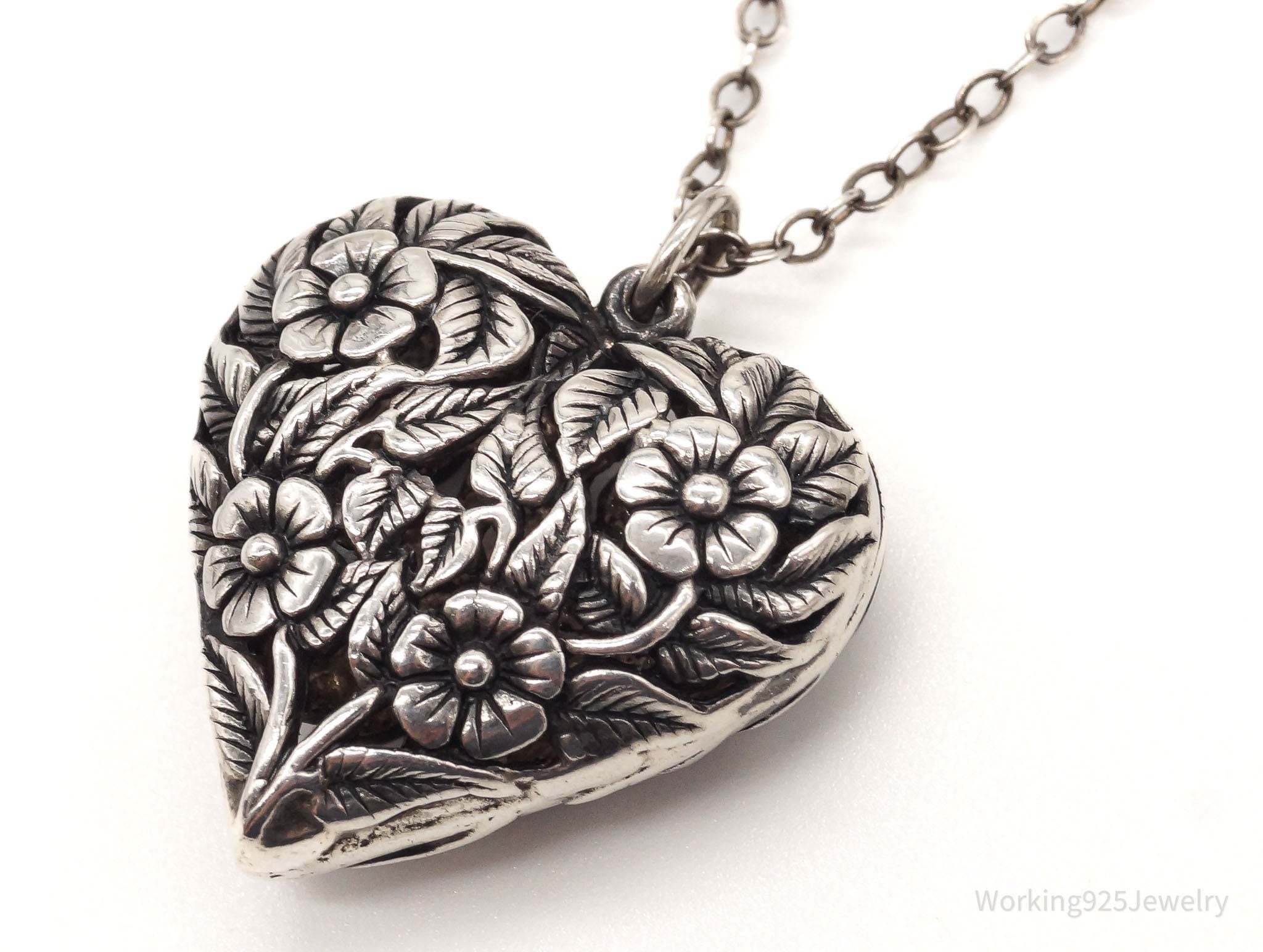 Vintage Large Heart and Flowers Sterling Silver Necklace