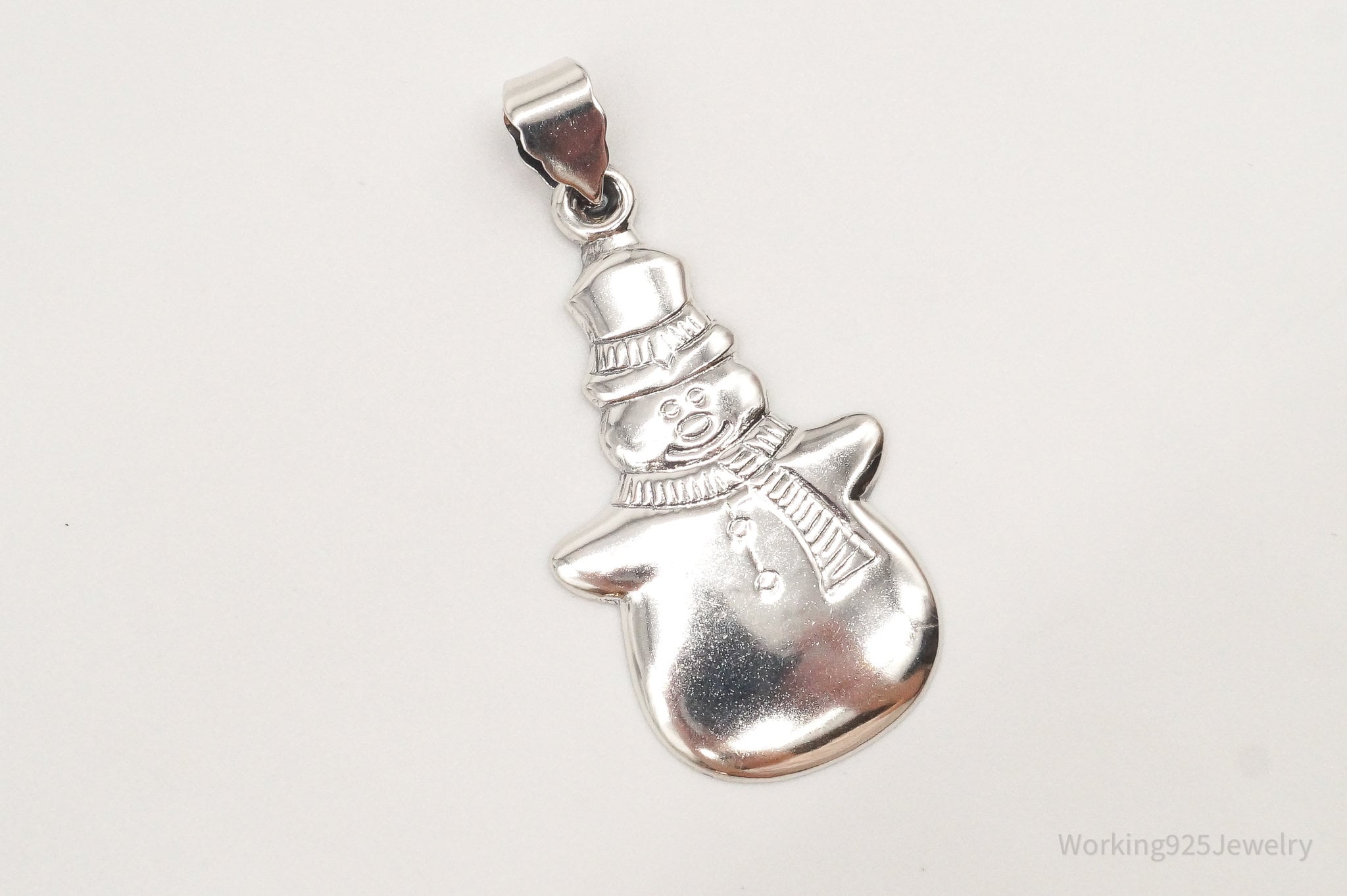 Vintage Frosty The Snowman Sterling Silver Pendant