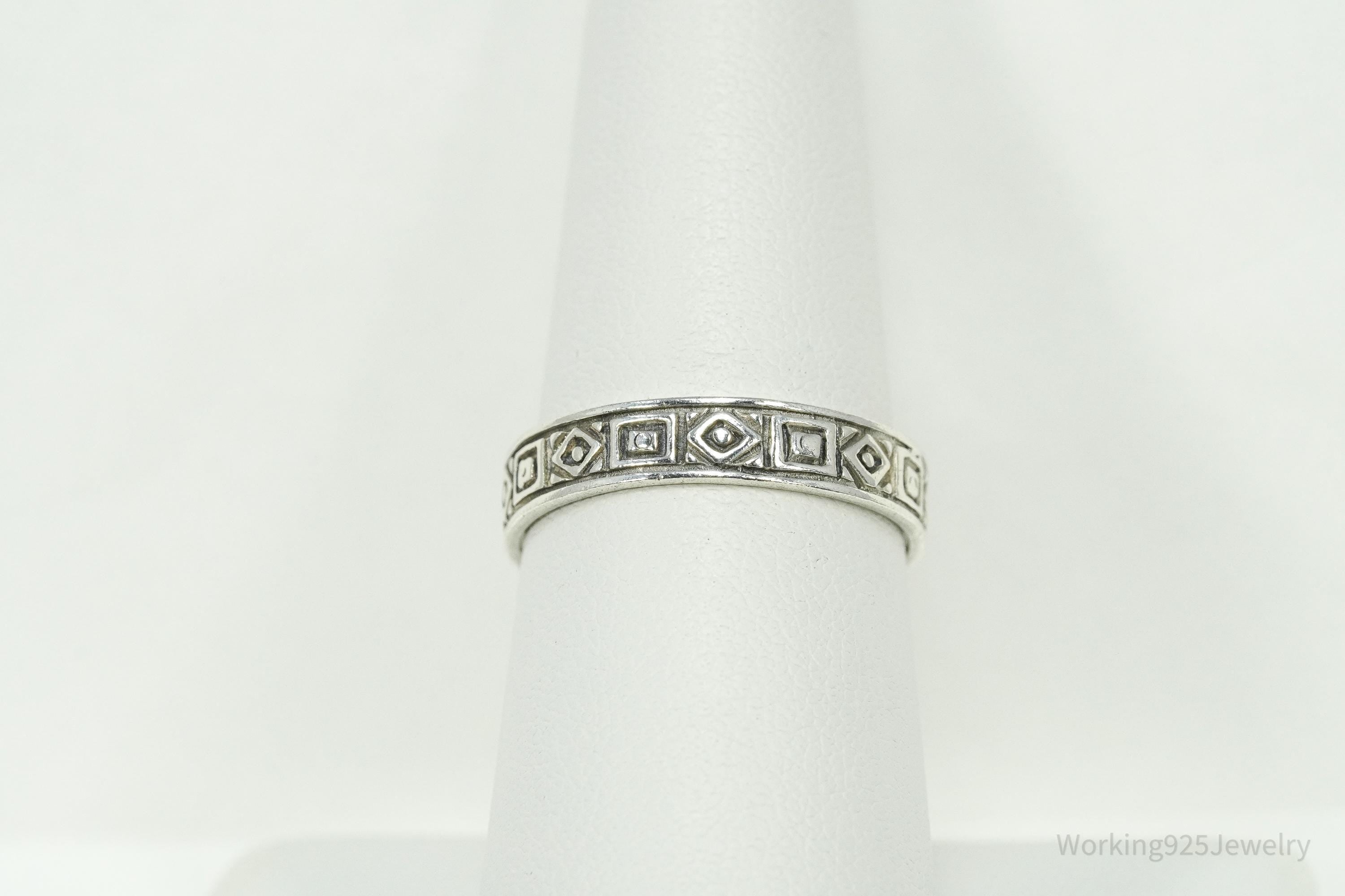 Vintage Geometric Viking Style Sterling Silver Band Ring - Size 8