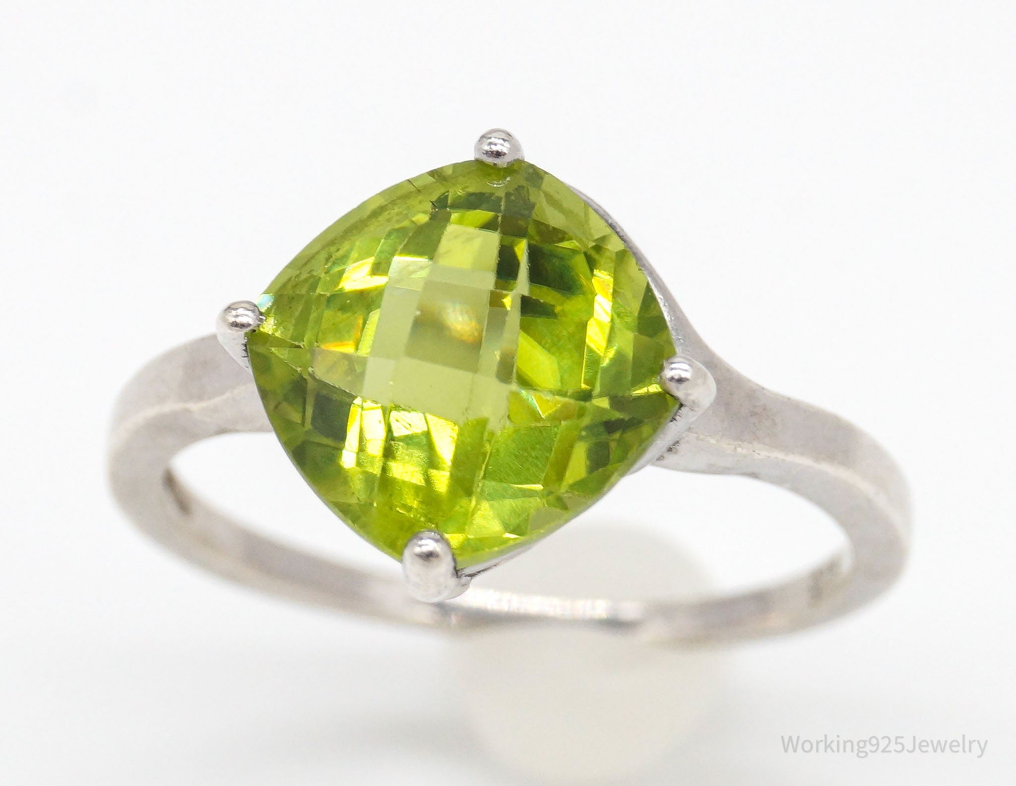 Vintage Peridot Sterling Silver Ring - Size 6.75