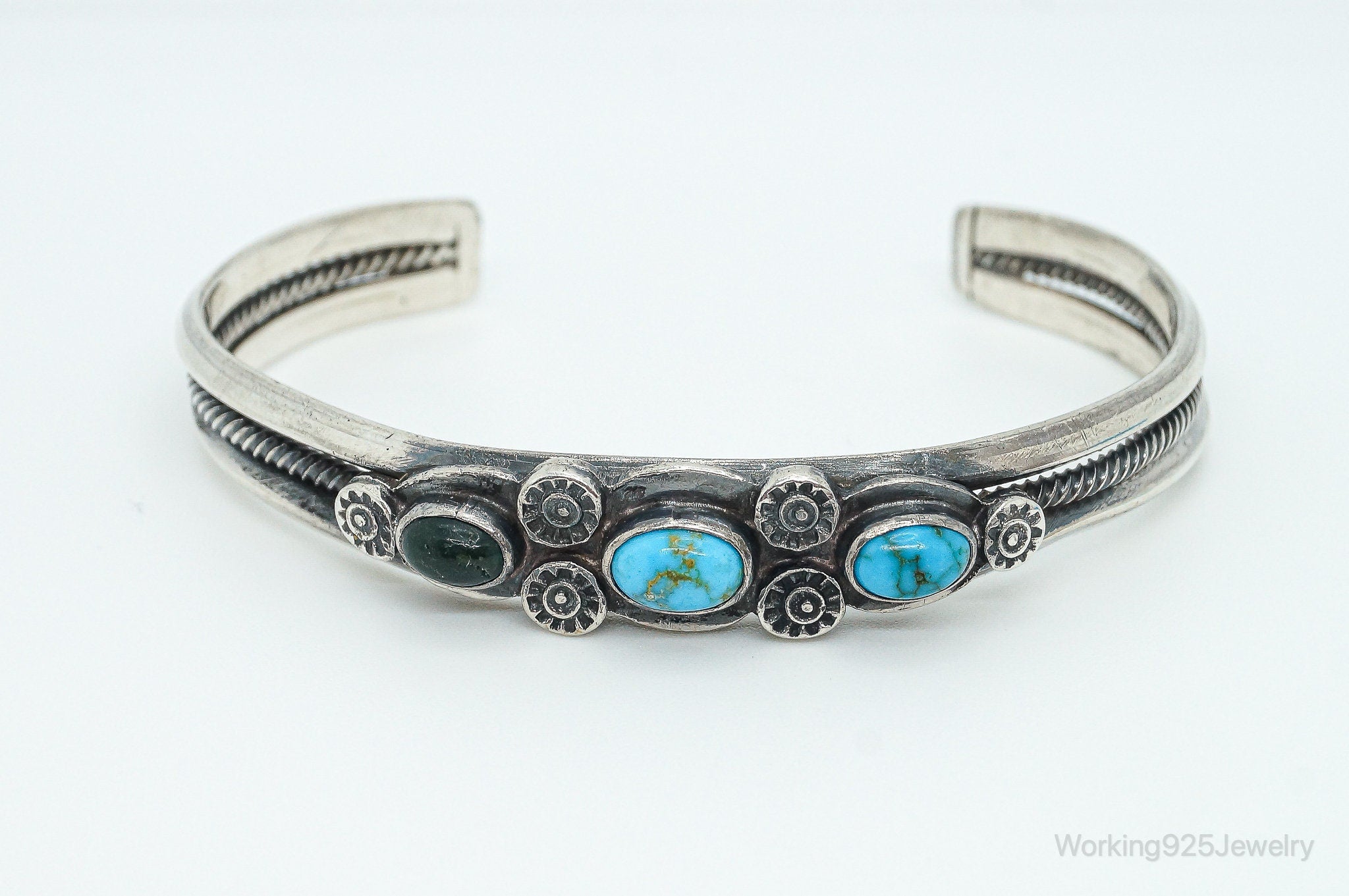 Vintage Native American Unsigned Turquoise Sterling Silver Bracelet