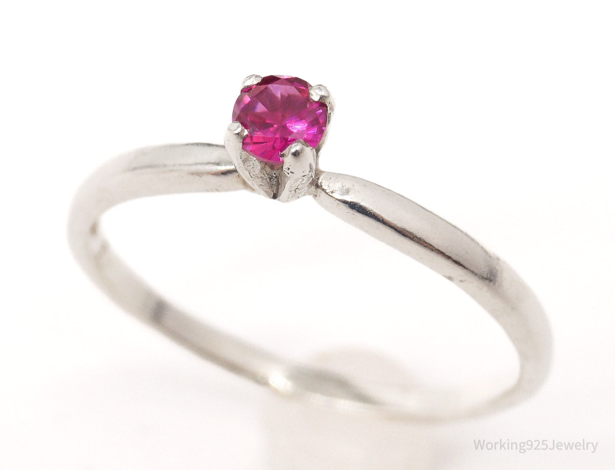 Vintage Lab Ruby Silver Ring - Size 8