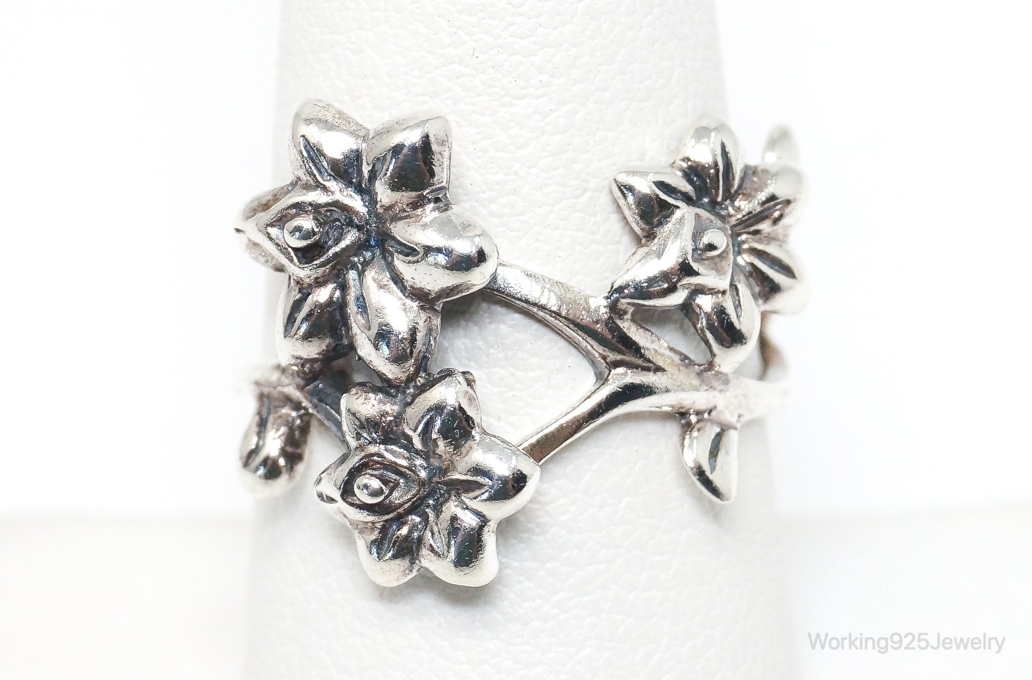 Vintage Modern Flowers Sterling Silver Ring - Size 8