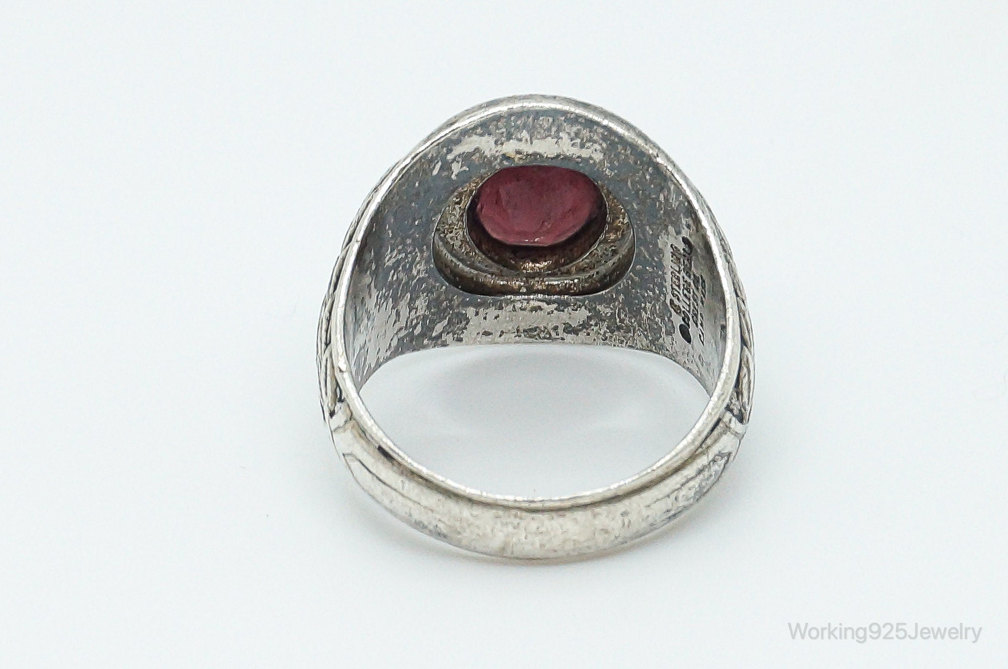 Vintage North Thurston High School 1968 Class Garnet Sterling Silver Ring- SZ 85