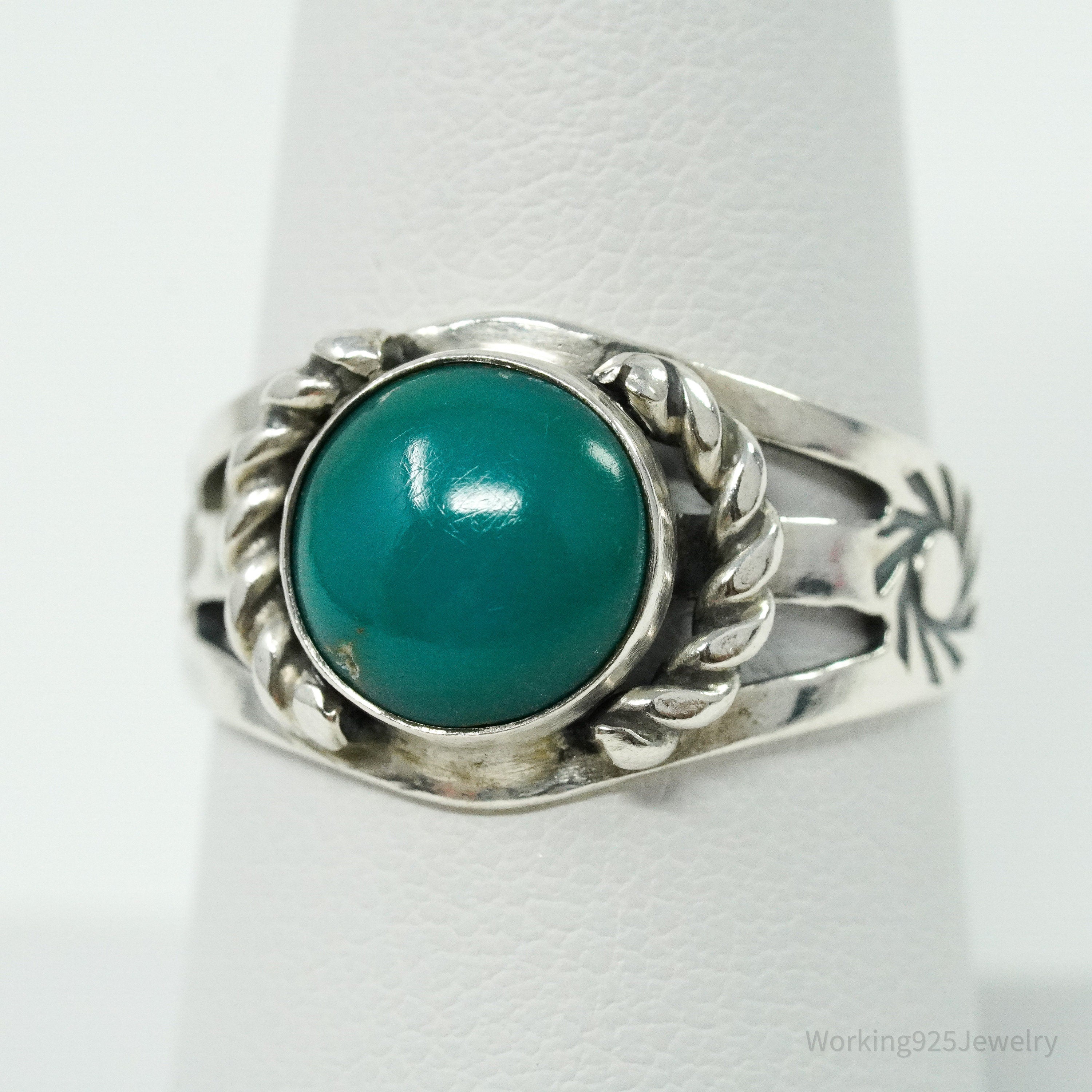 Vintage Native American Turquoise Sterling Silver Ring - Size 8