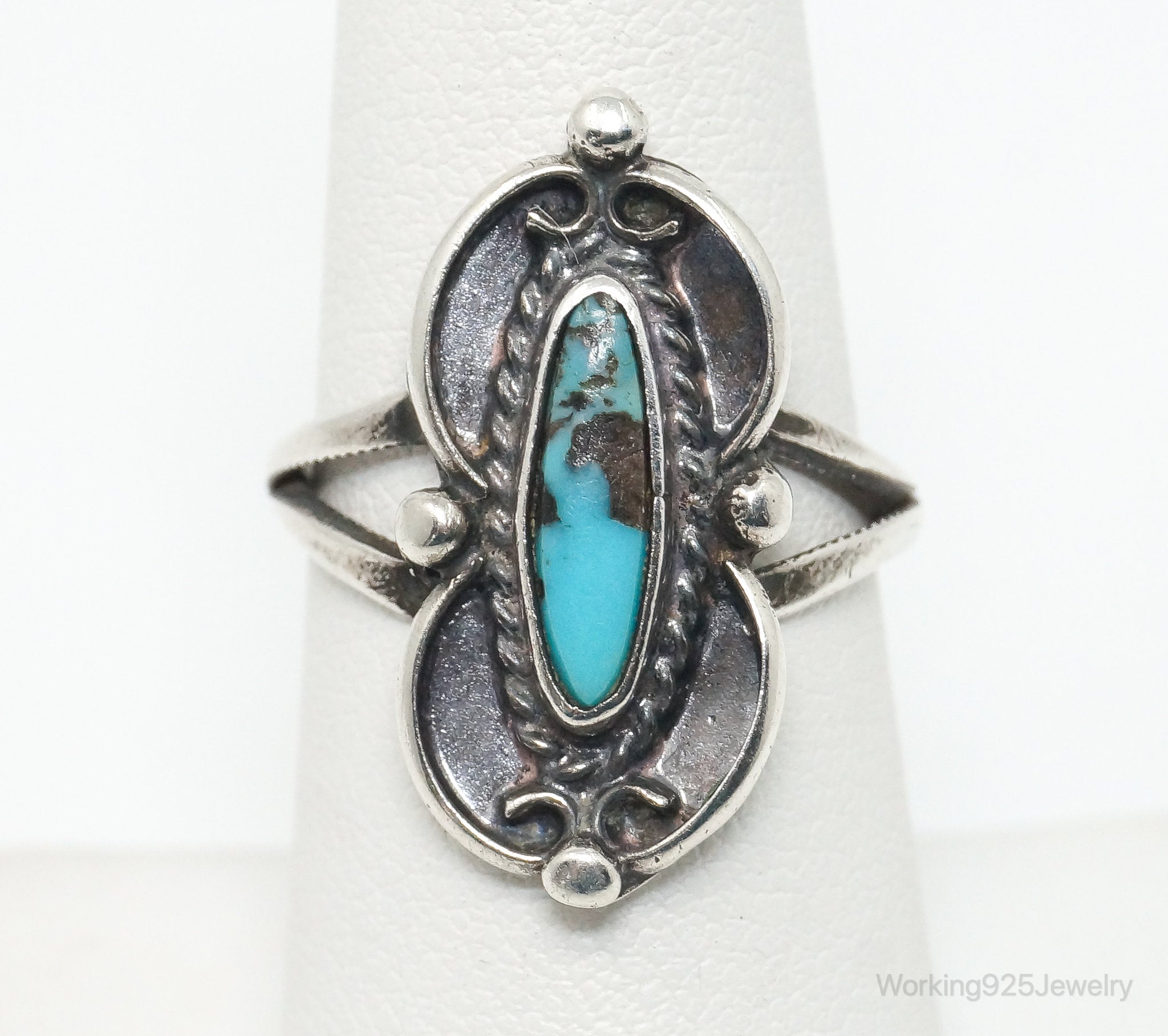 Vintage Native American Turquoise Unsigned Sterling Silver Ring - Size 7.75