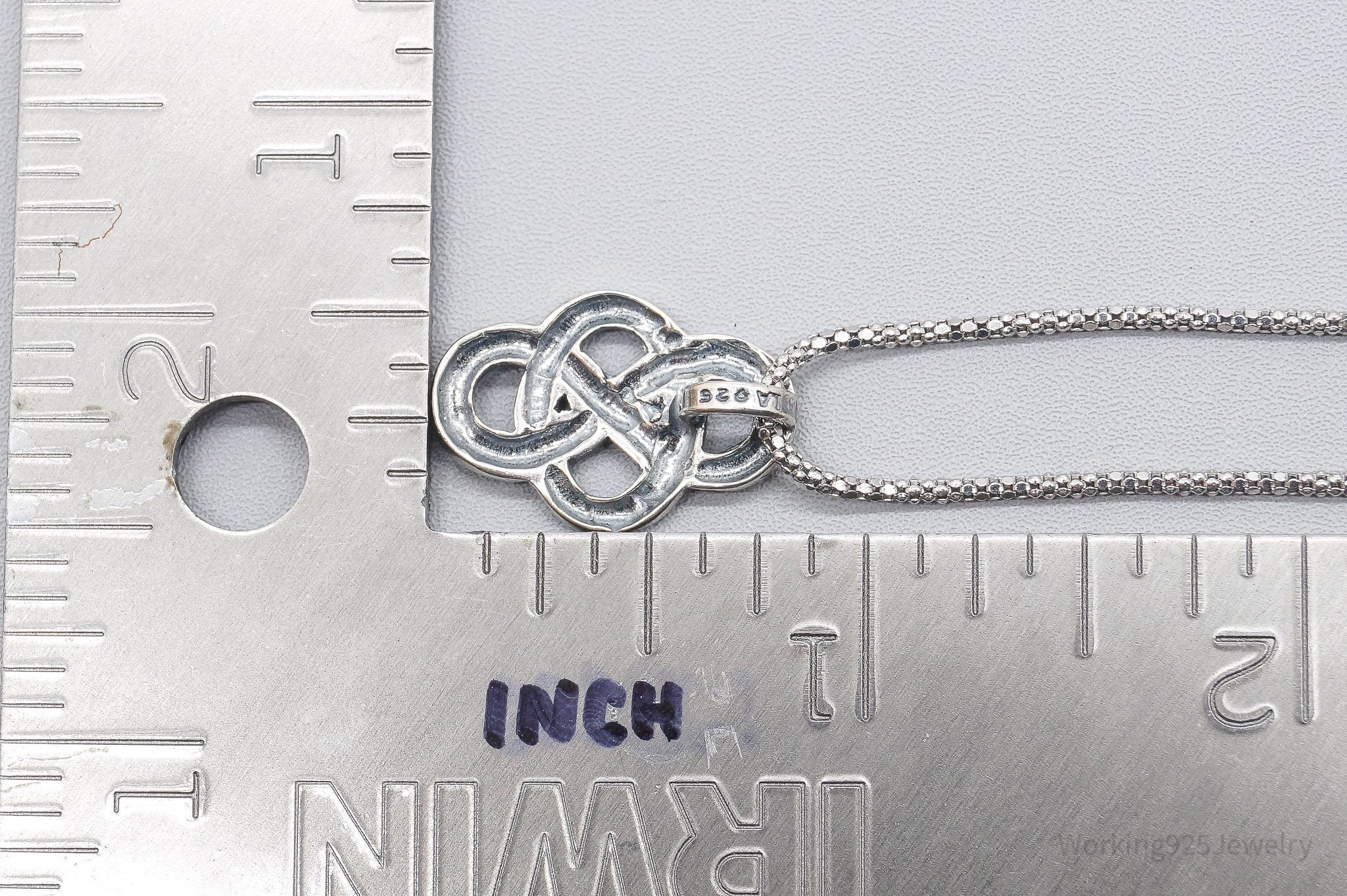 Vintage Figure of Eight Infinity Celtic Knot Sterling Silver Necklace - 22"