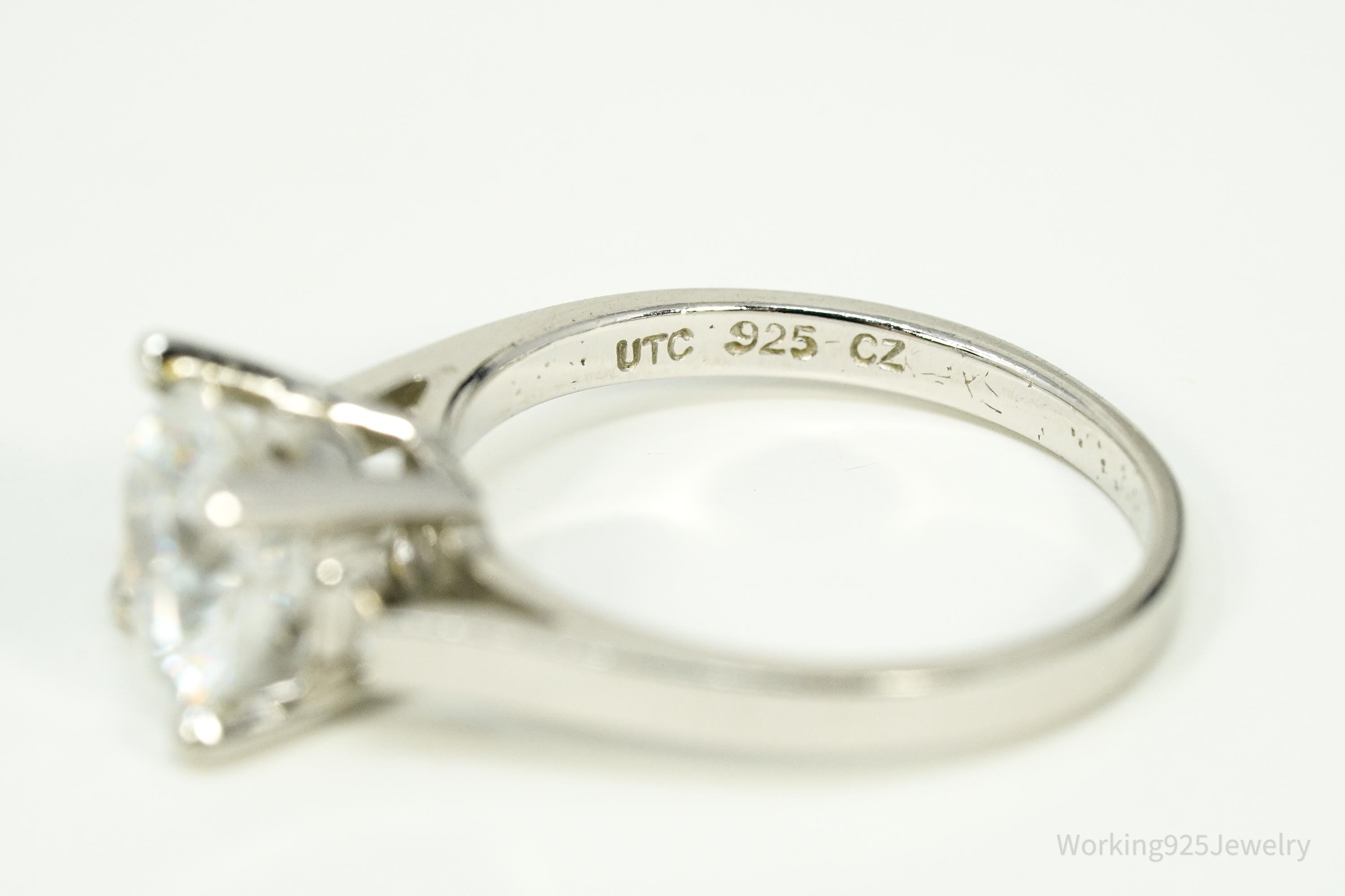 Vintage Cubic Zirconia Sterling Silver Ring - Size 6