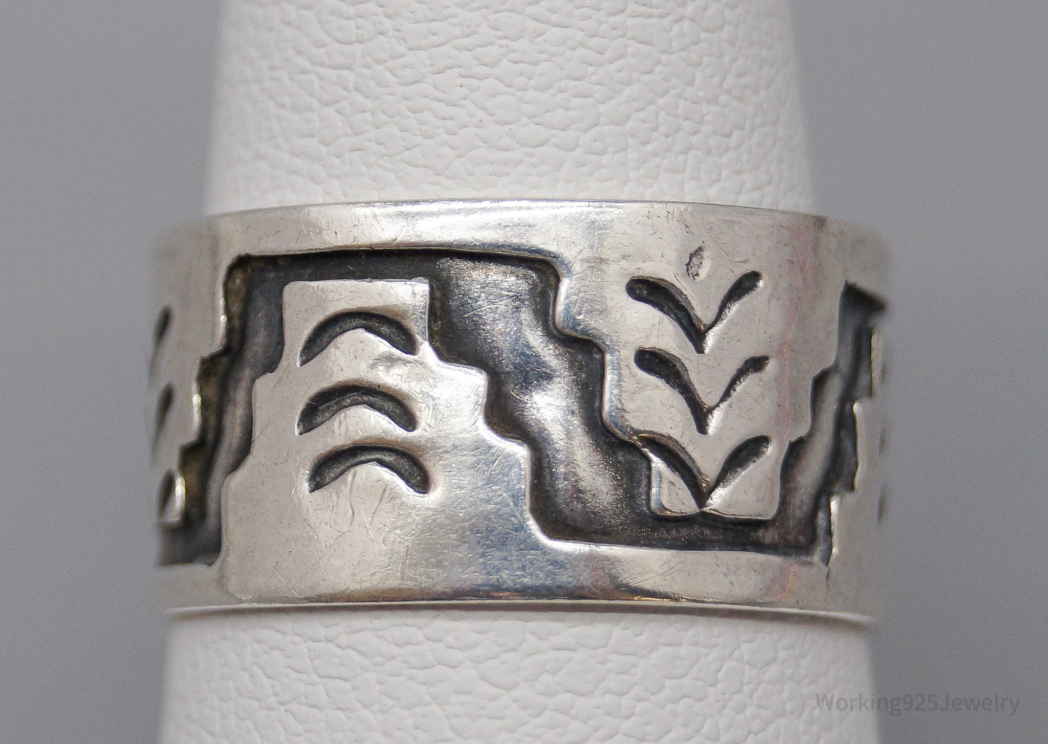 Vintage Mexico Aztec Style Sterling Silver Ring - Size 7.5