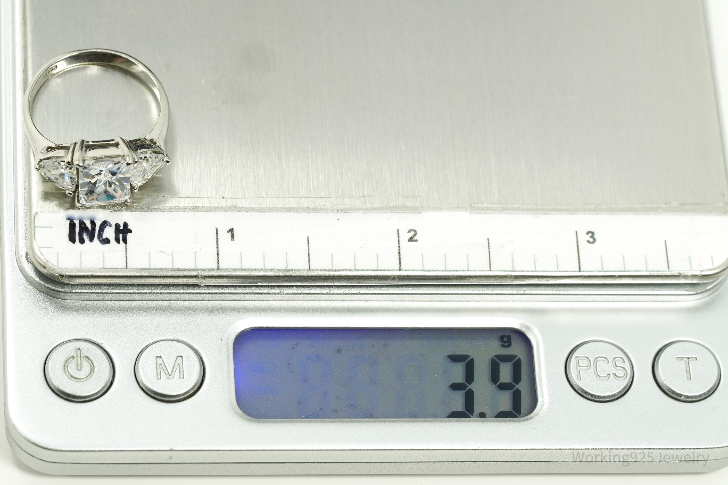 Vintage Cubic Zirconia Sterling Silver Ring - Size 8