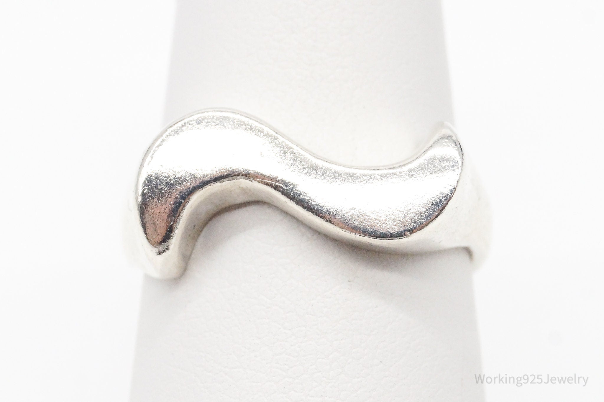 Vintage Modernist Wave Sterling Silver Ring - Size 7