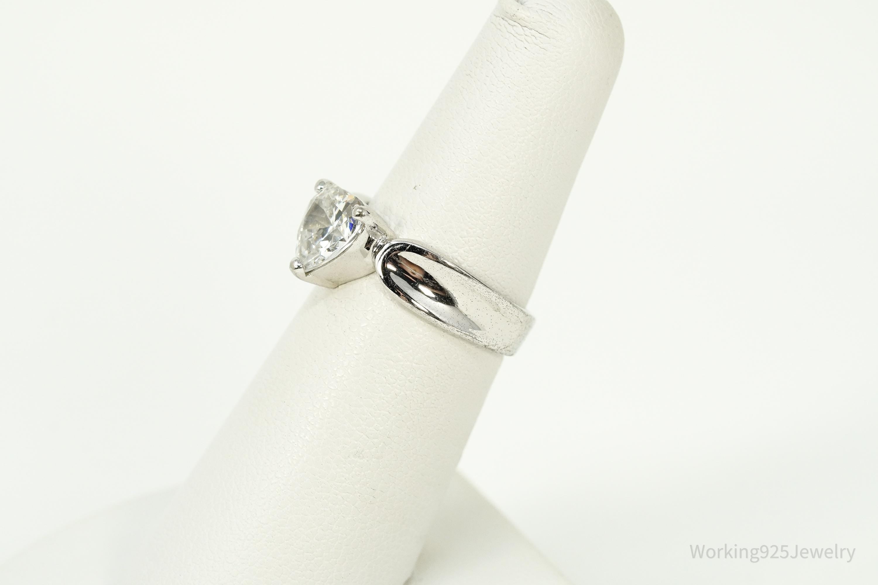 Vintage Cubic Zirconia Heart Sterling Silver Ring - Size 6