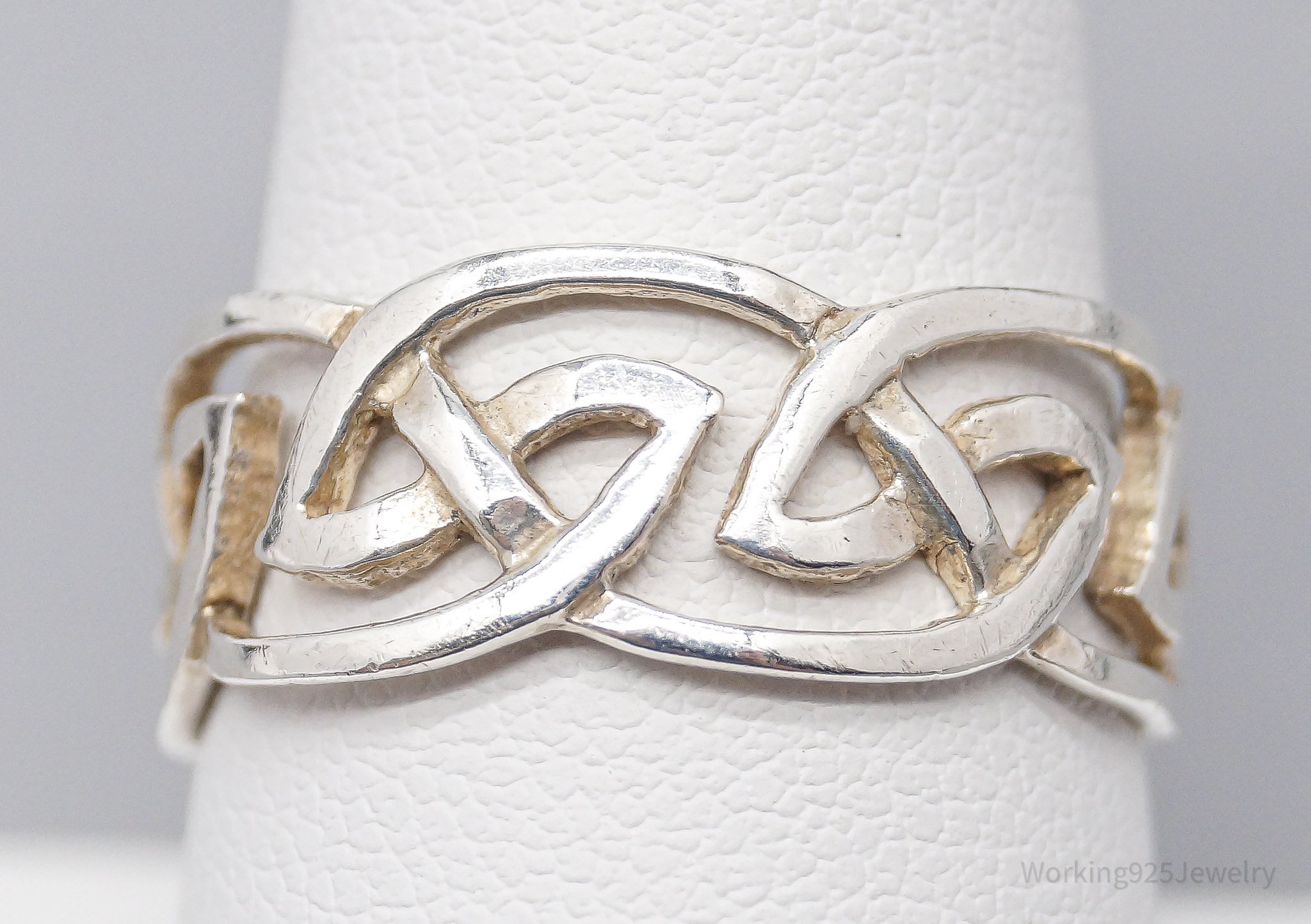 Vintage Celtic Knot Design Sterling Silver Band Ring - Size 8.75