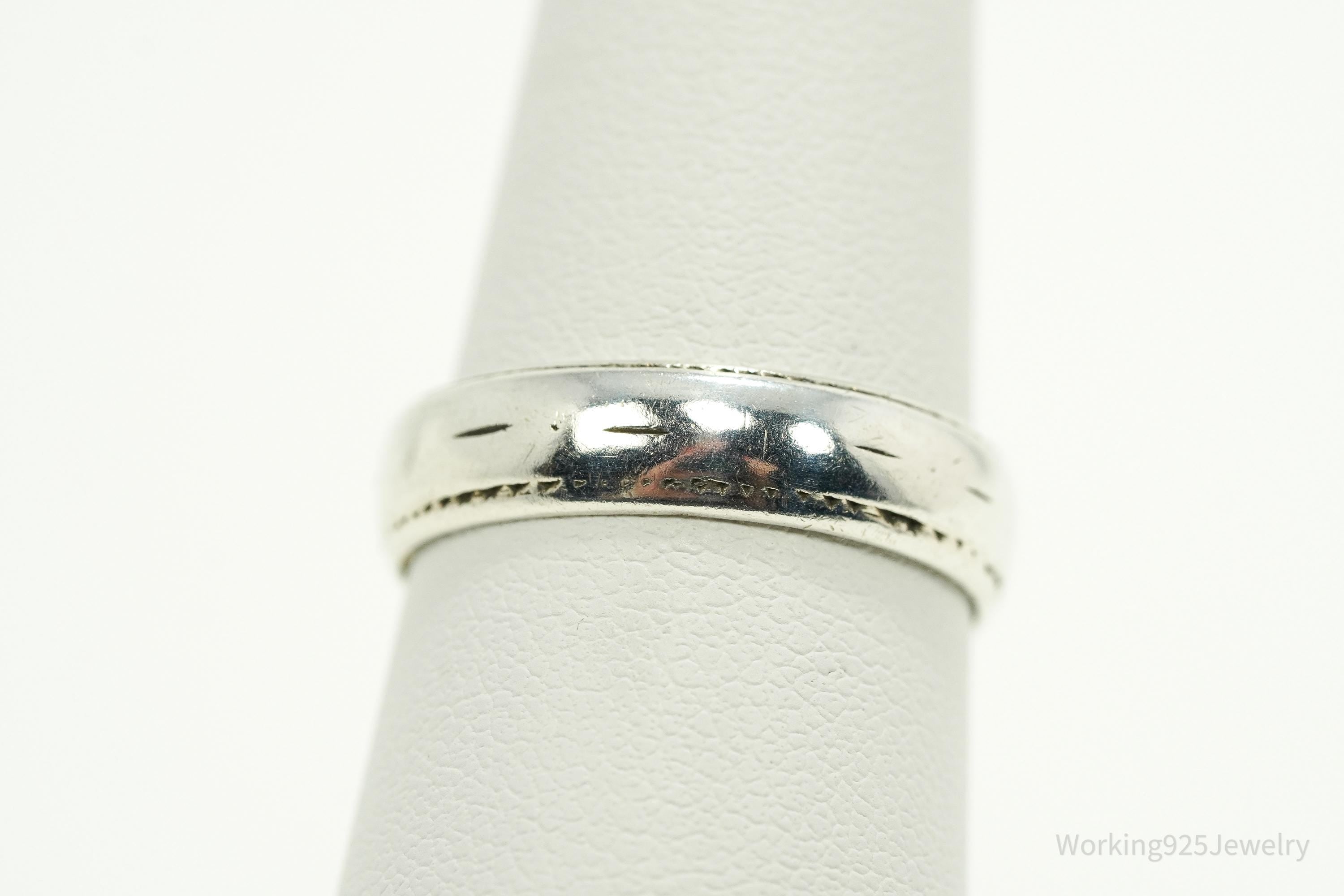 Vintage Sterling Silver Band Ring - Size 7.75