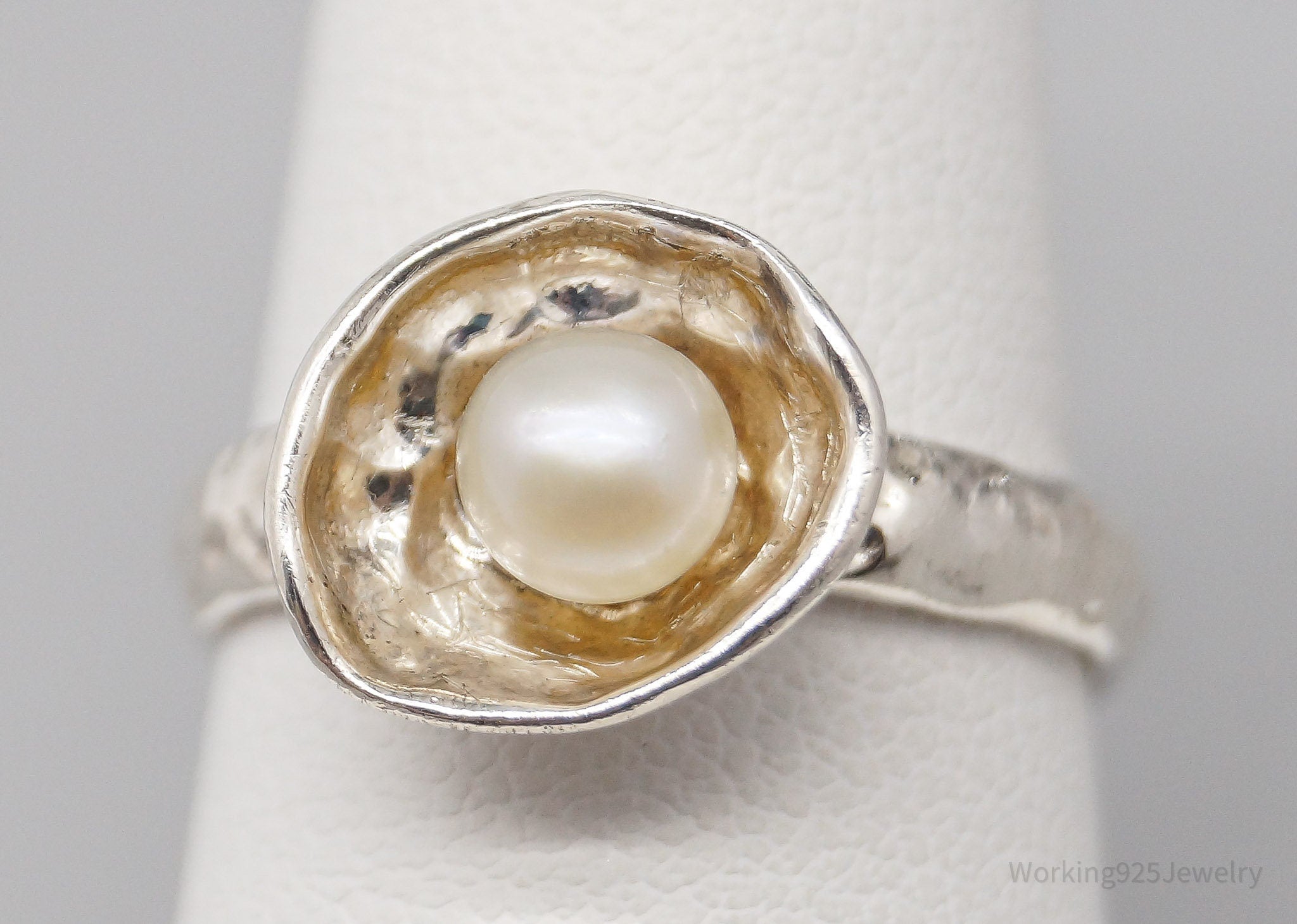 Vintage Designer Heng Ngai White Pearl Sterling Silver Ring - Size 7.75