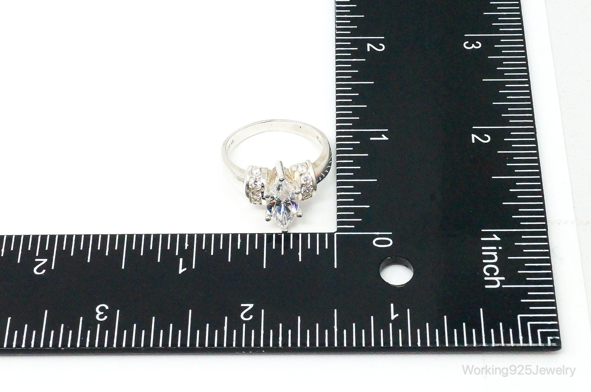 Vintage Art Deco Style Cubic Zirconia Sterling Silver Ring - Size 8