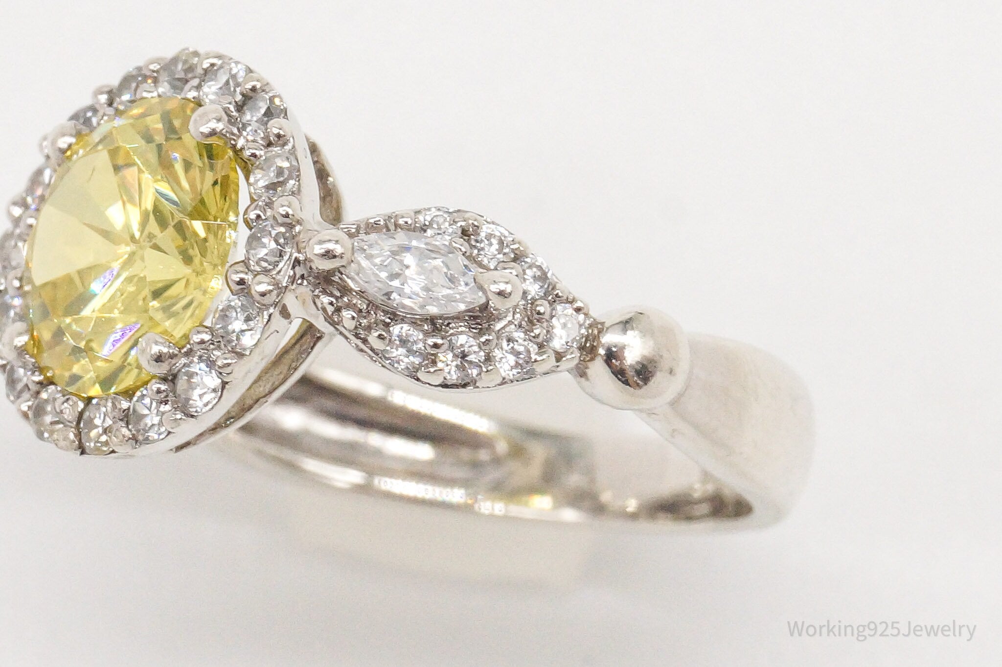 Designer D'manis Yellow & White Cubic Zirconia Sterling Silver Ring - Size 7