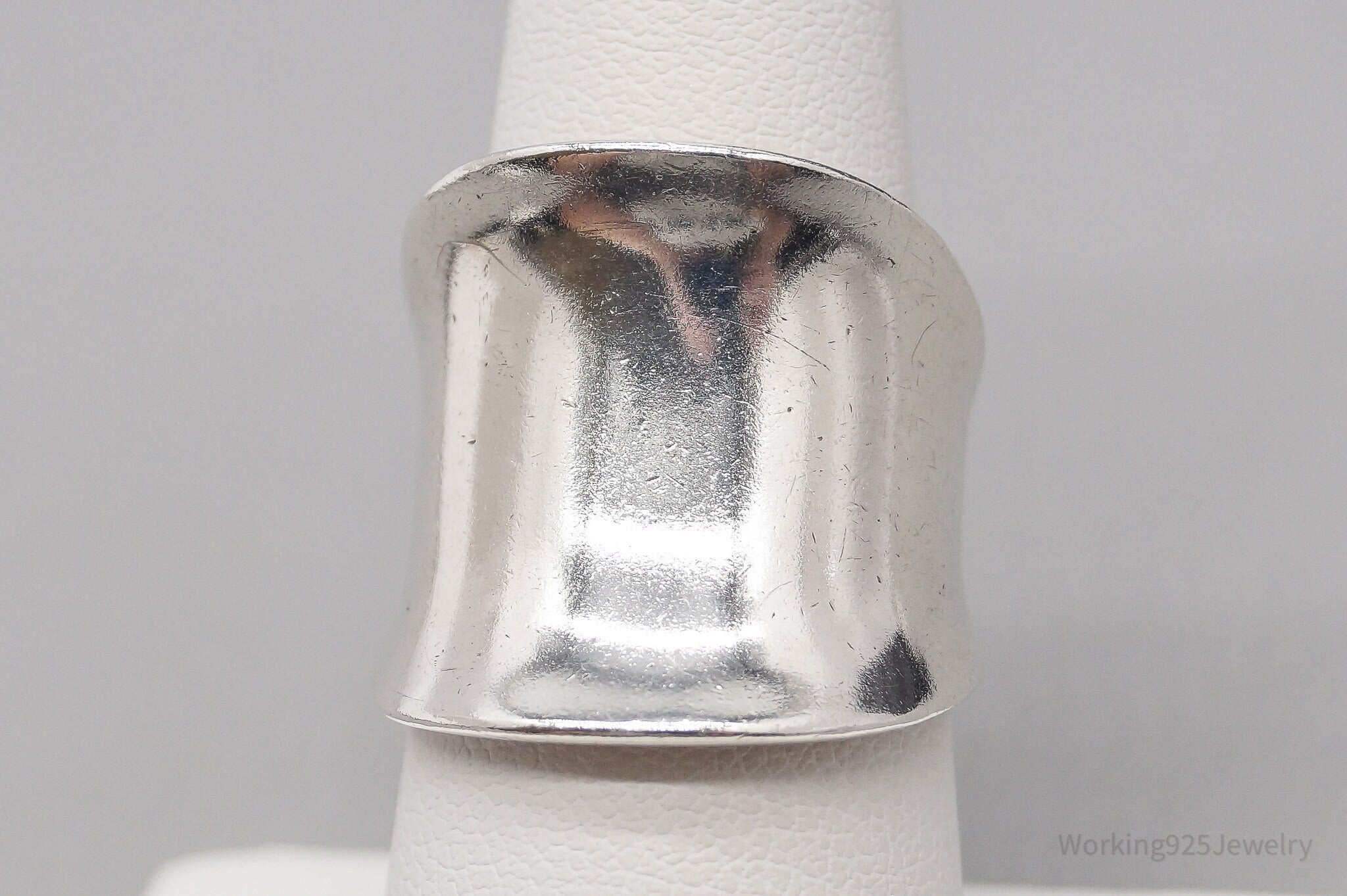 Vintage Metropolitan Museum of Art Sterling Silver Band Ring - Size 7