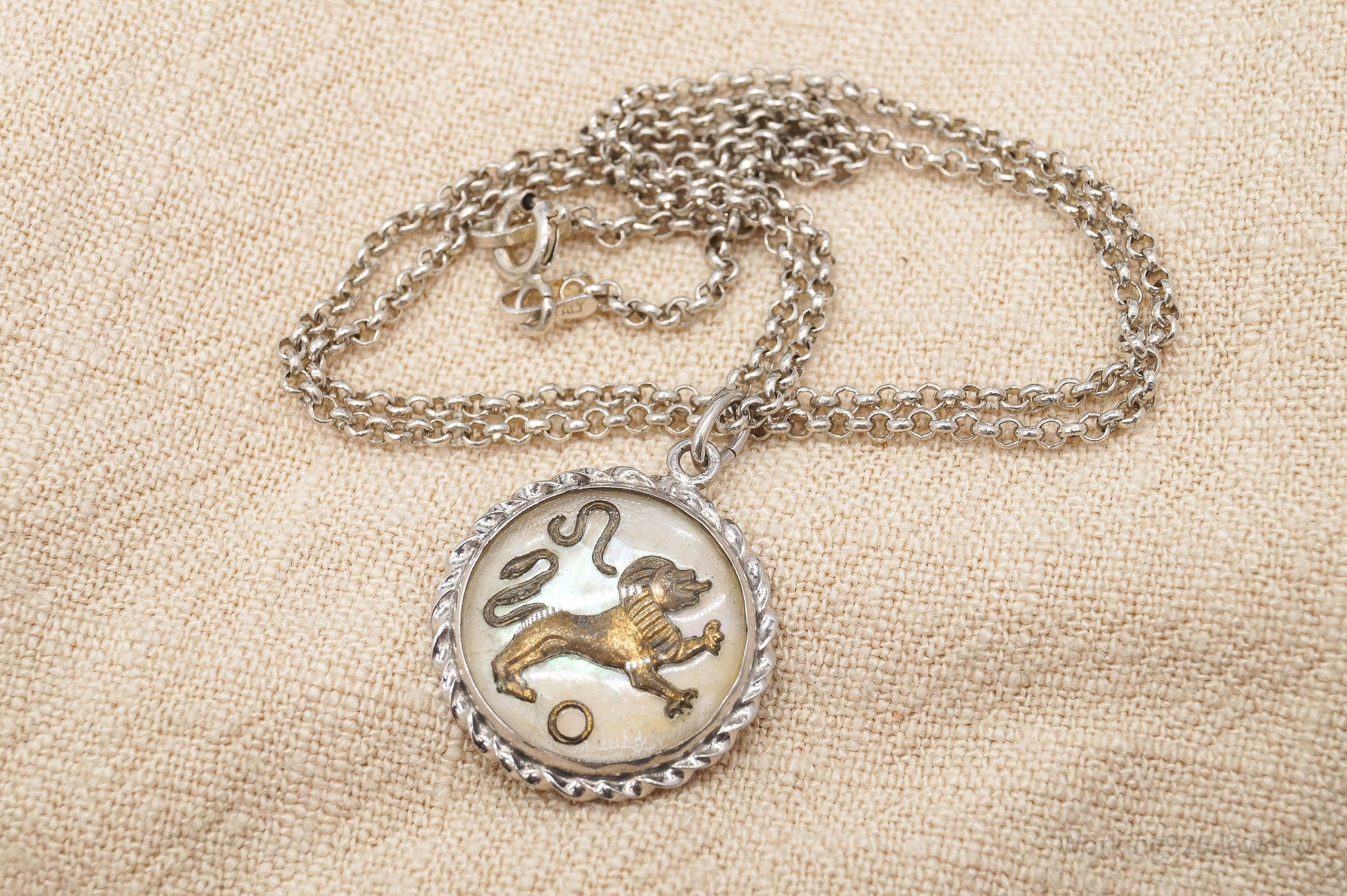 Vintage Leo Glass Bubble Mother Of Pearl Sterling Silver Necklace 16"