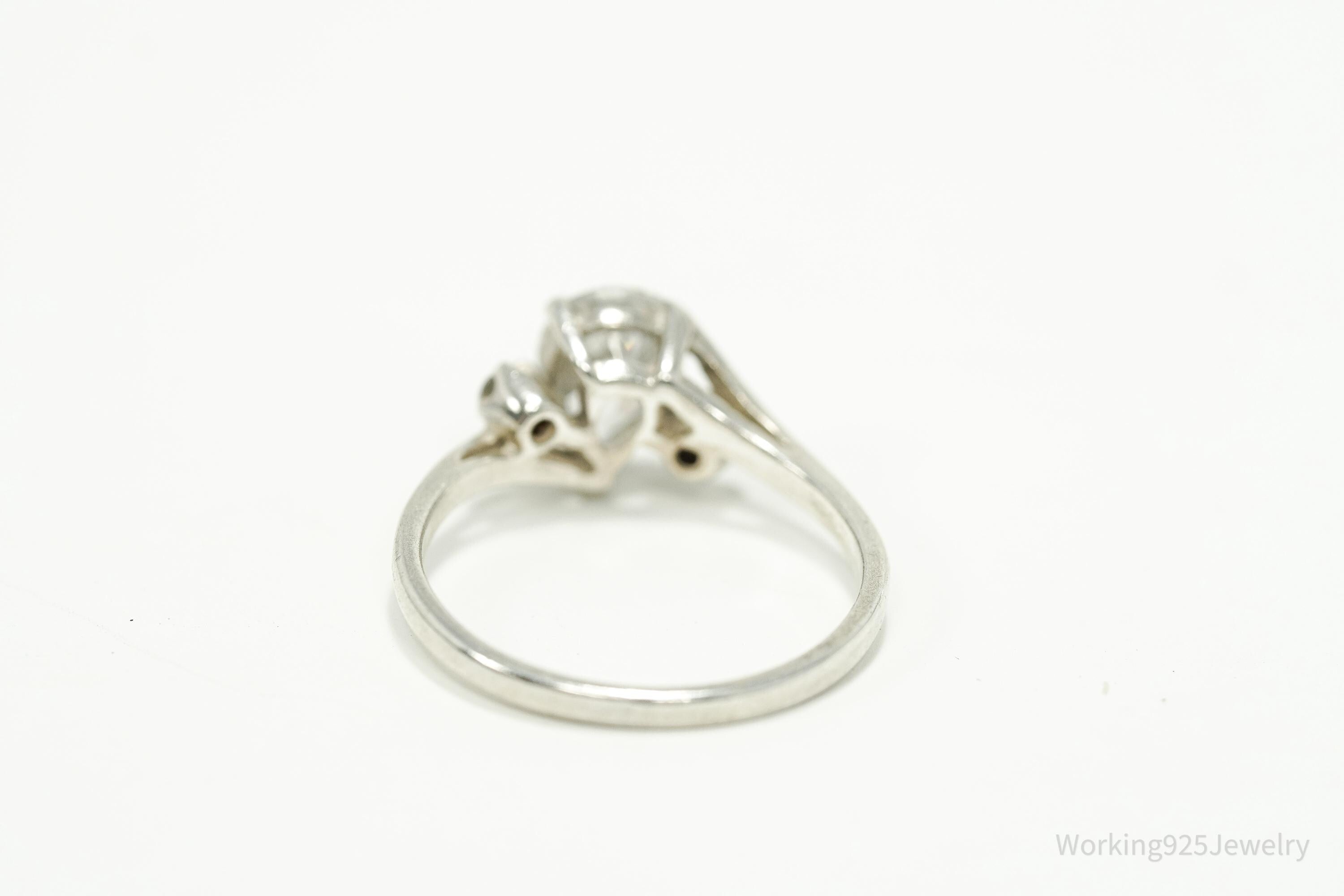 Vintage Cubic Zirconia Sterling Silver Ring - Size 6