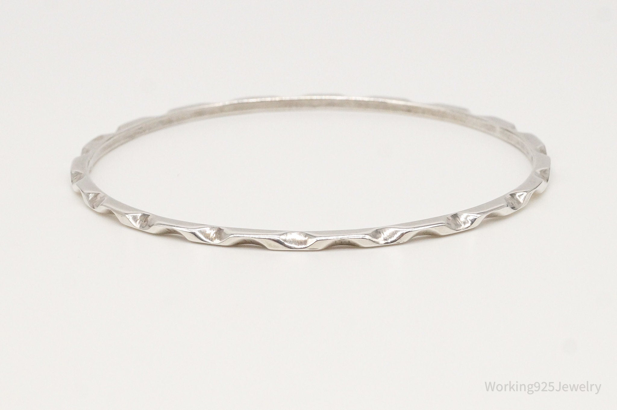 Vintage Mexico Notched Modernist Sterling Silver Bangle Bracelet