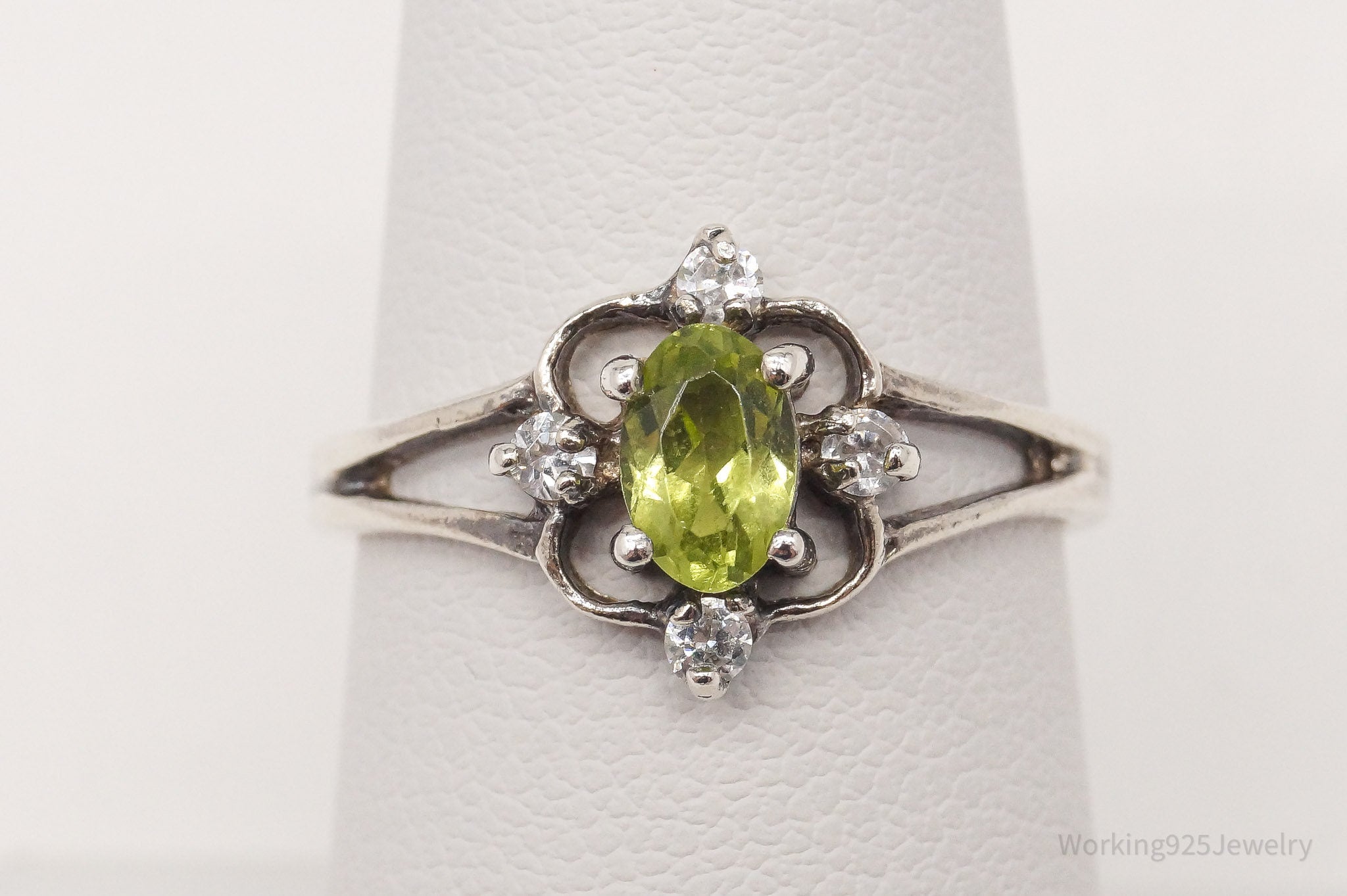 Vintage Peridot Cubic Zirconia Sterling Silver Ring - Size 7