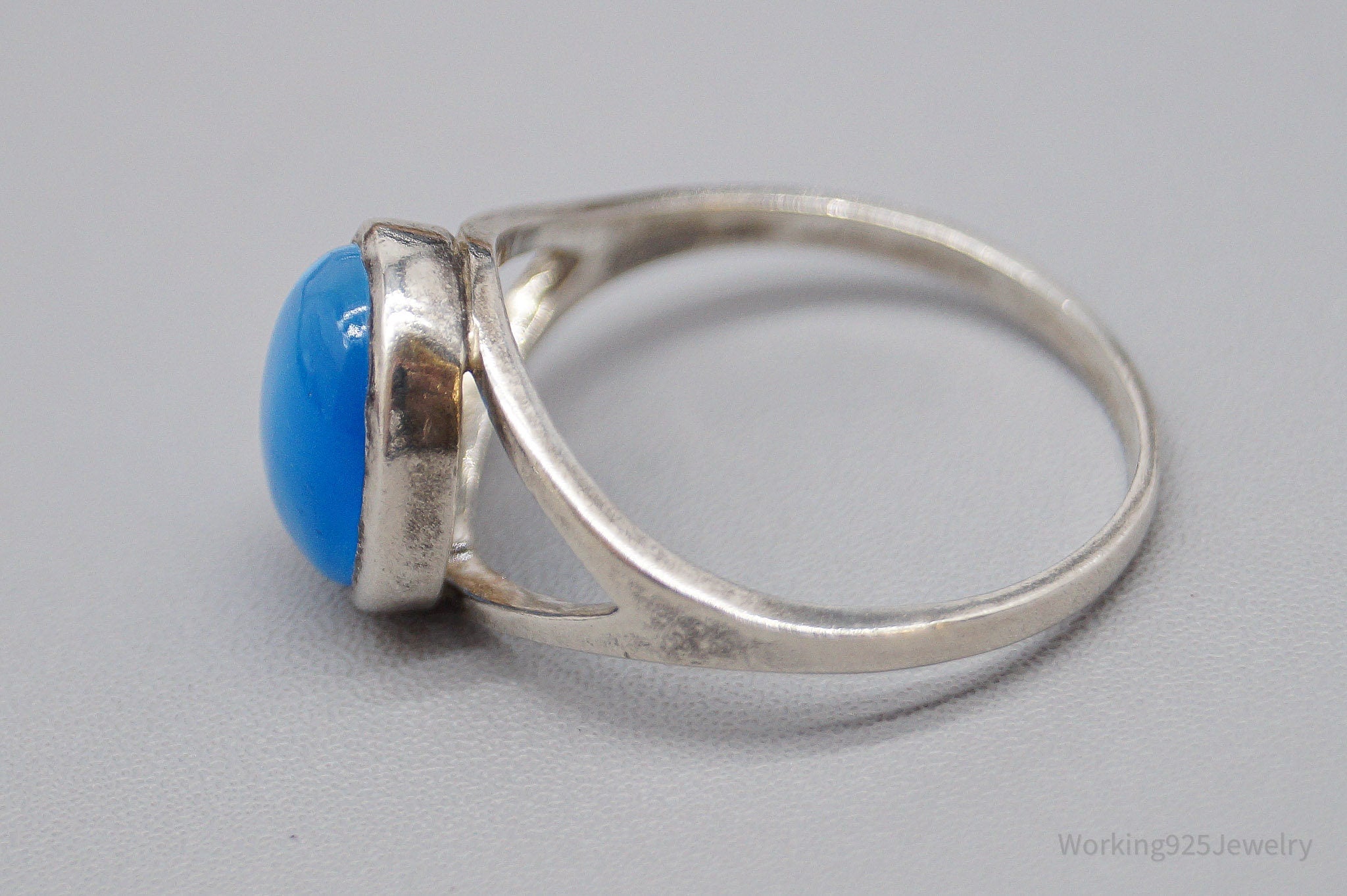Vintage Blue Cats Eye Sterling Silver Ring - Size 8