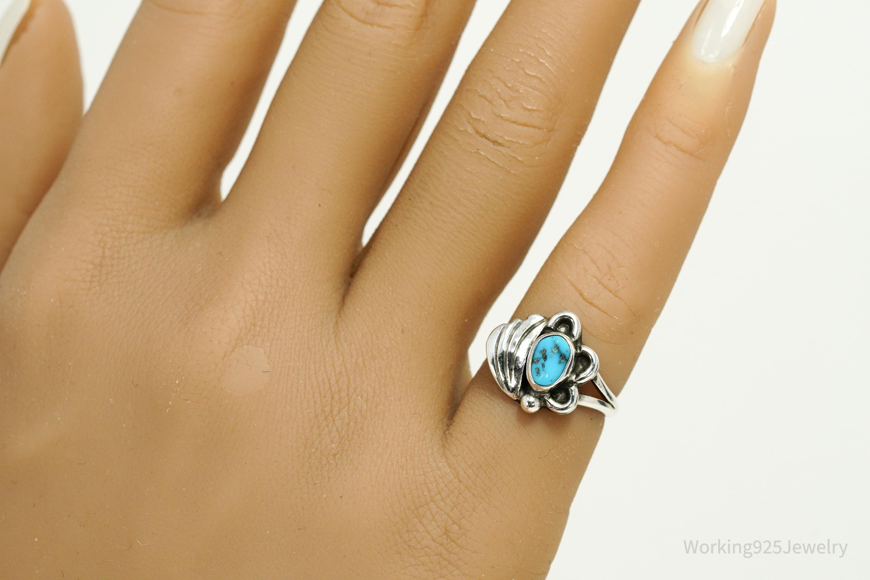 Vintage Native American Turquoise Sterling Silver Ring - Size 4.75